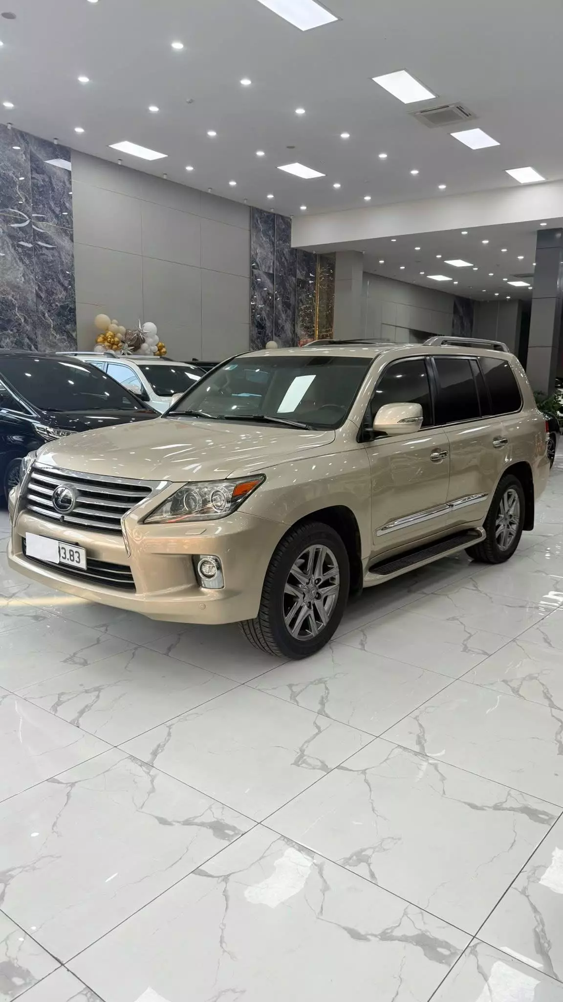 Bán Lexus LX570 nhập Mỹ, sản xuất 2014. xe chạy ít cực mới.-1