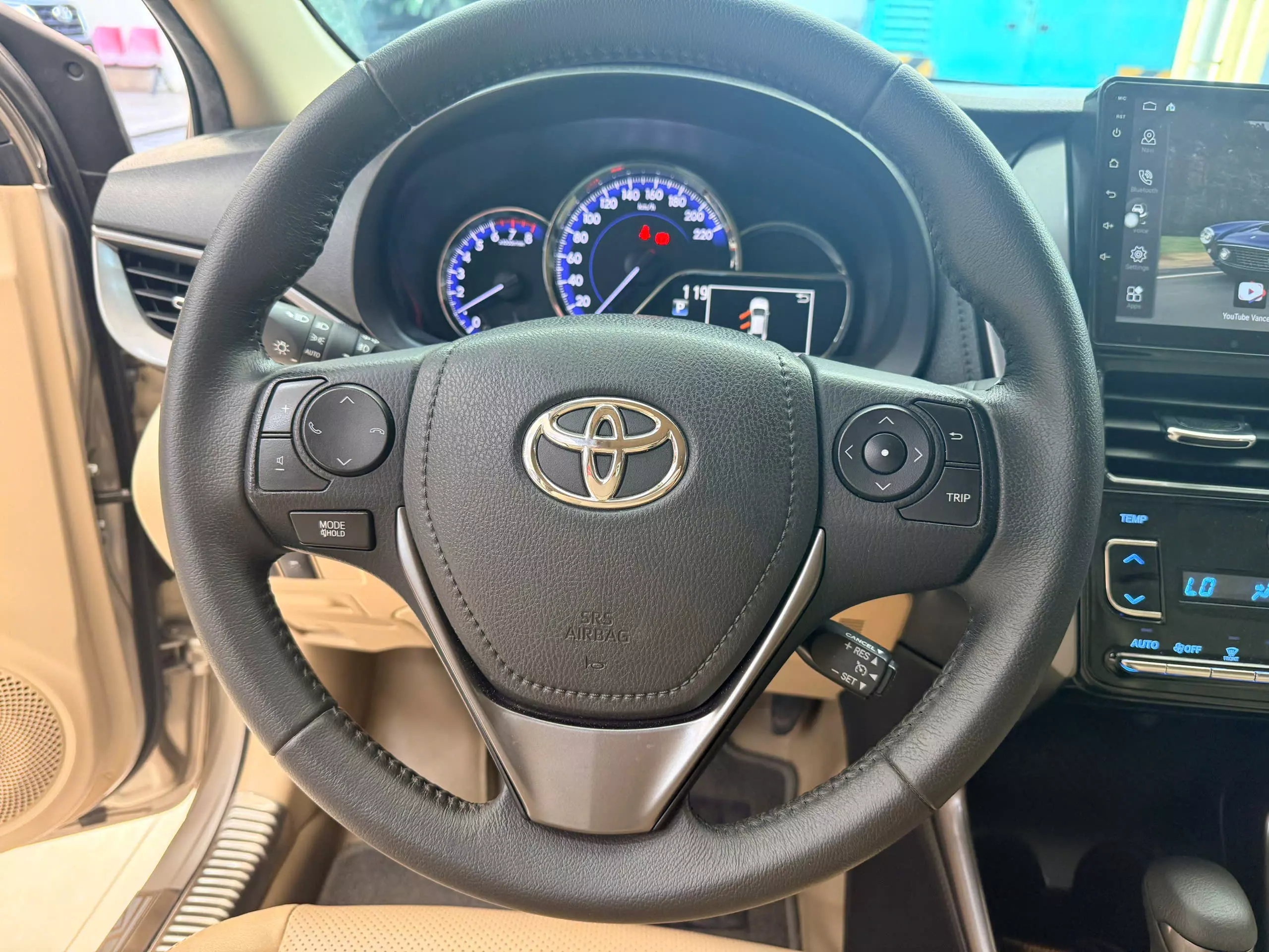 Toyota Vios 1.5G 2022-5