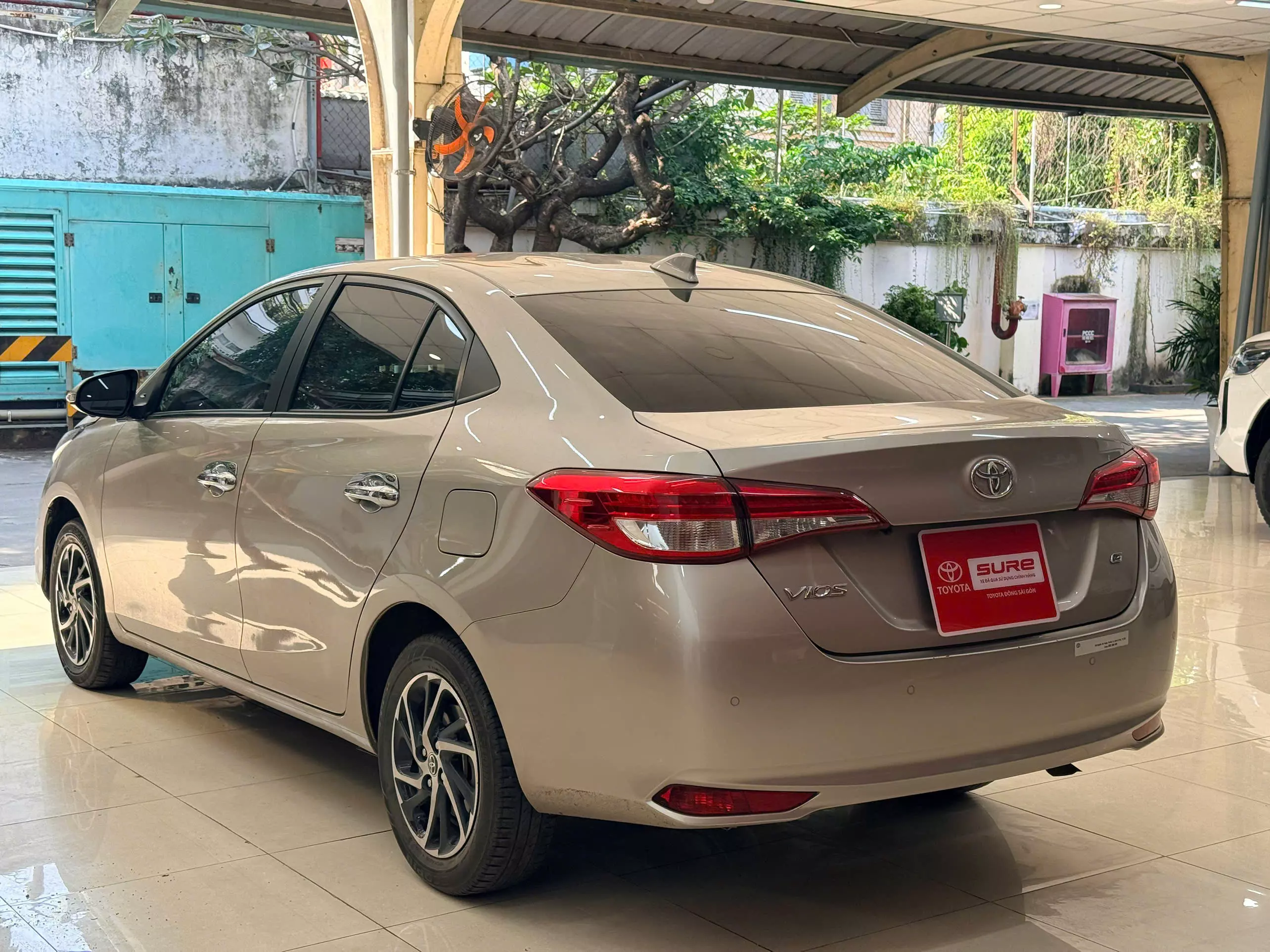 Toyota Vios 1.5G 2022-13