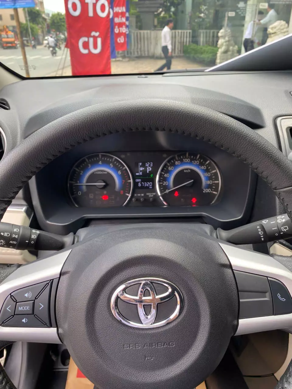 Toyota Rush 1.5S AT 2021-5