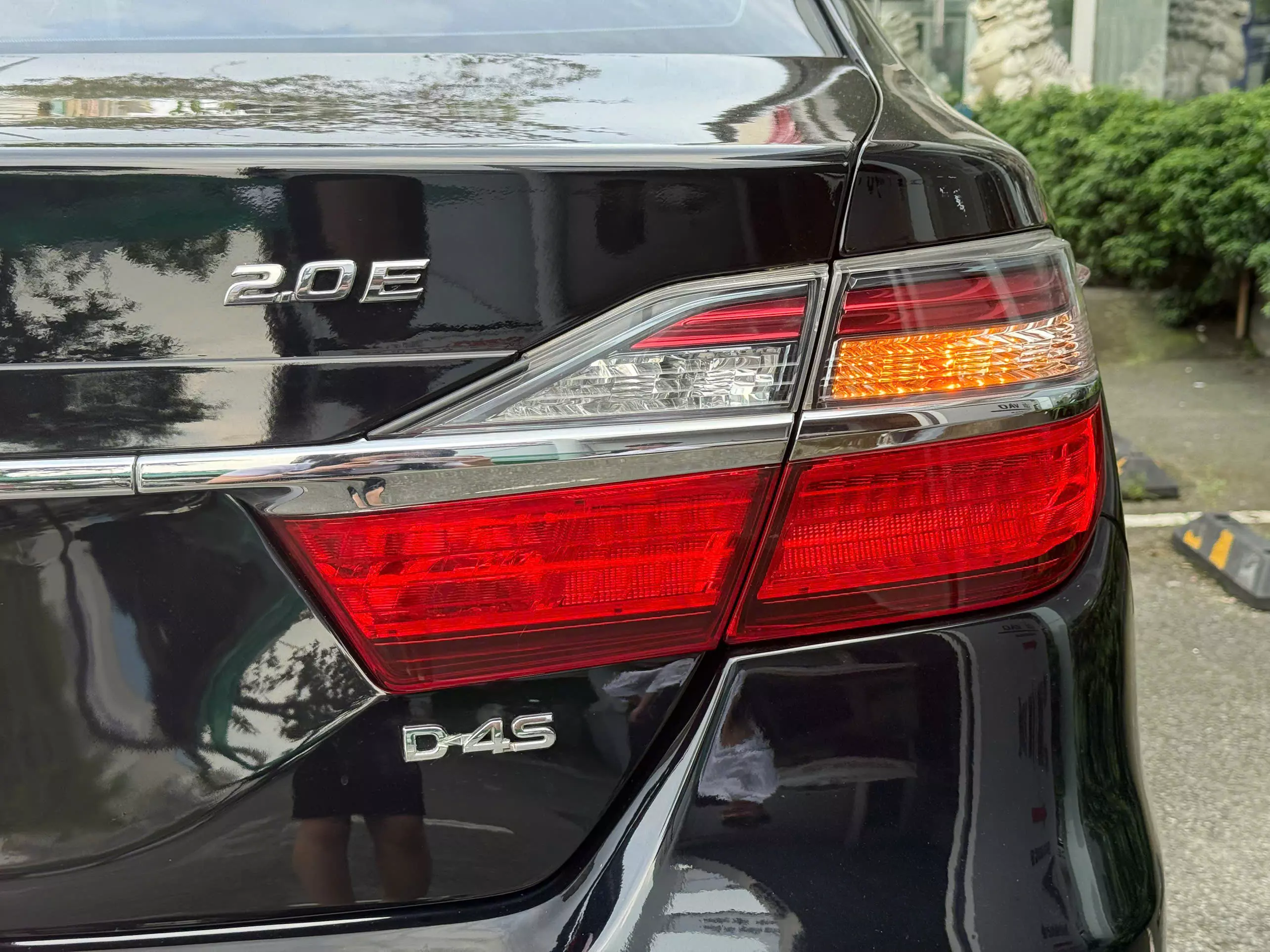 Toyota Camry 2.0E 2017-7