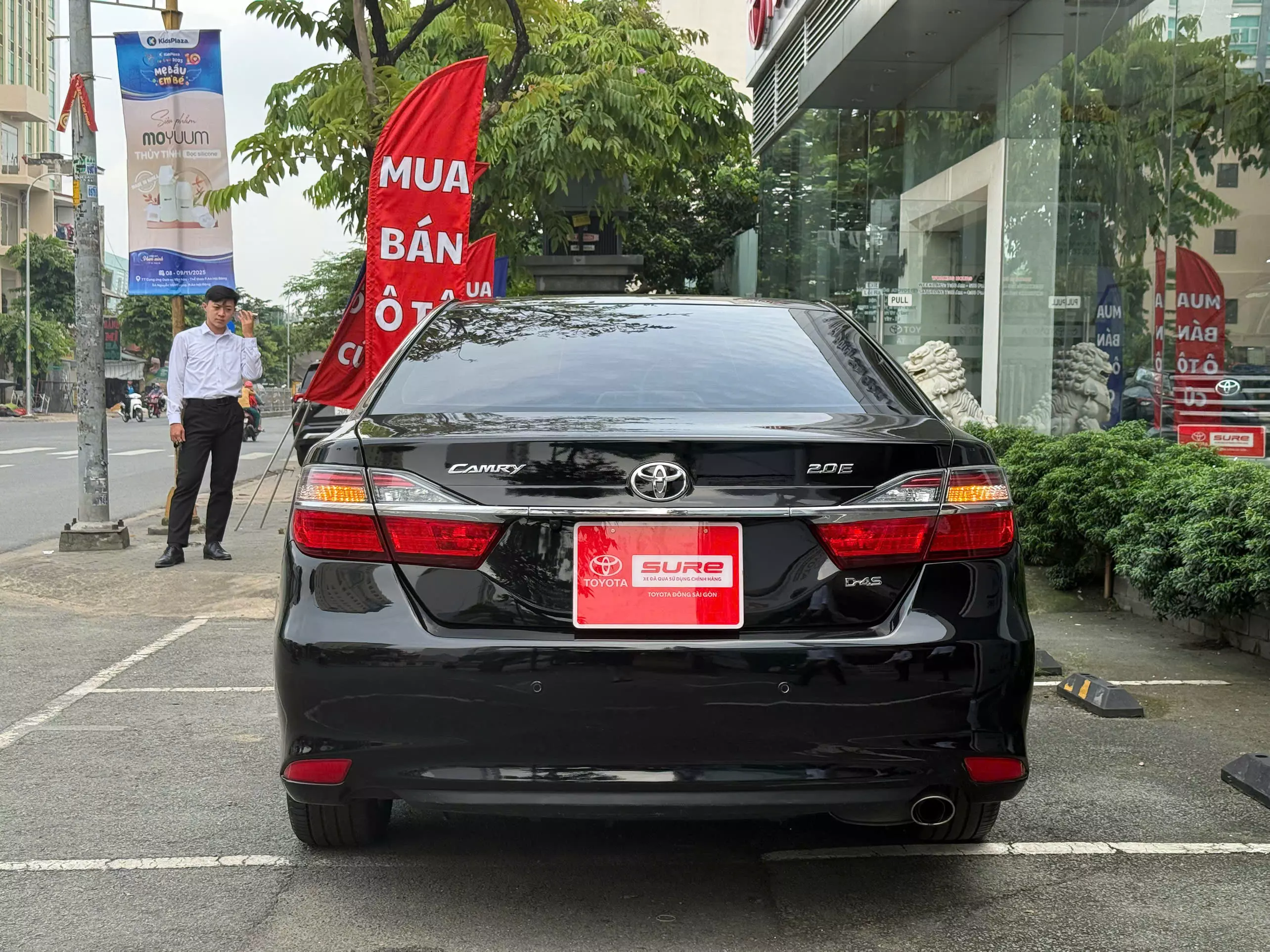 Toyota Camry 2.0E 2017-11