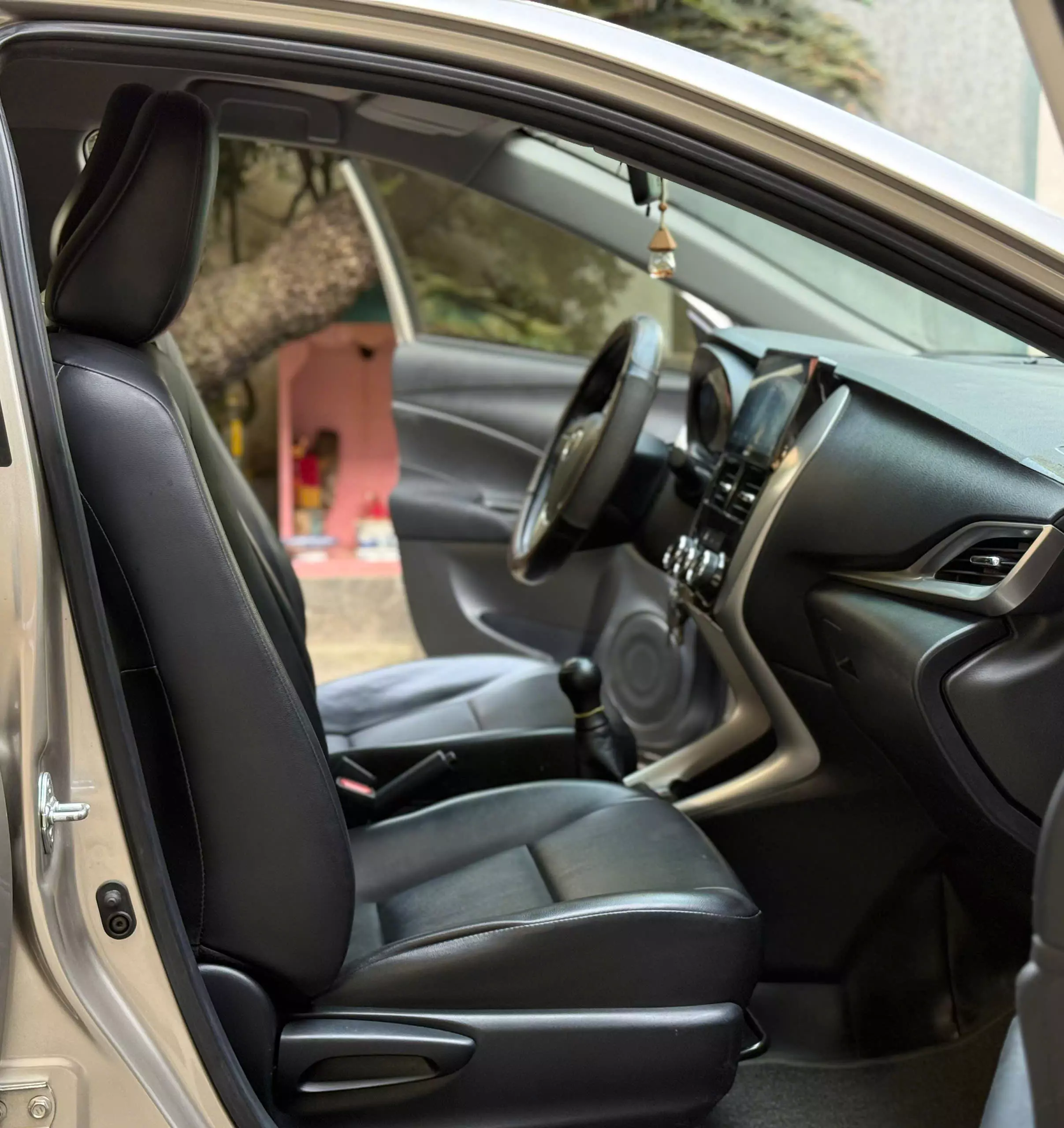 Toyota Vios 1.5E MT 2020-6