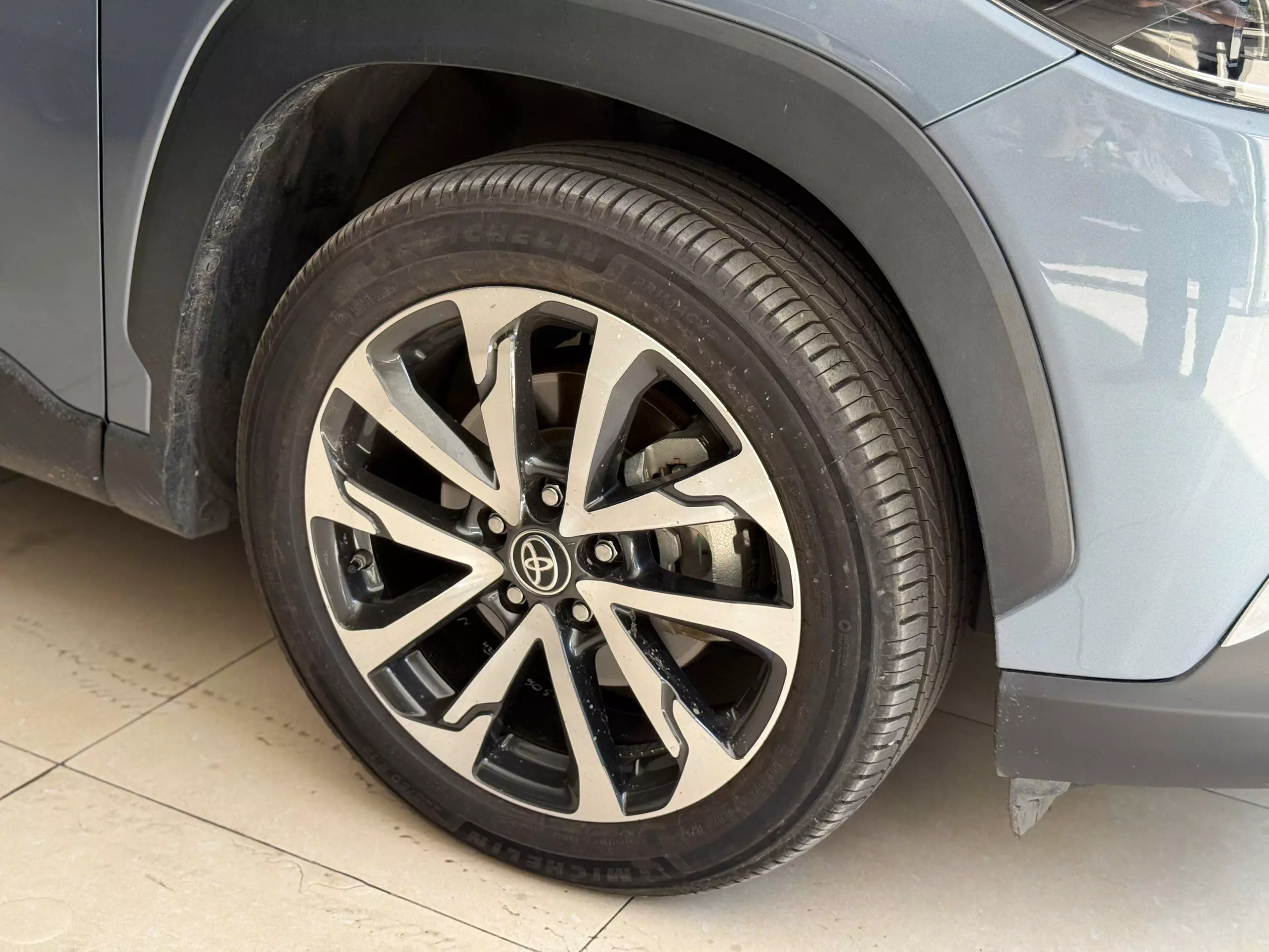 Toyota Corolla Cross 1.8V 2021-10