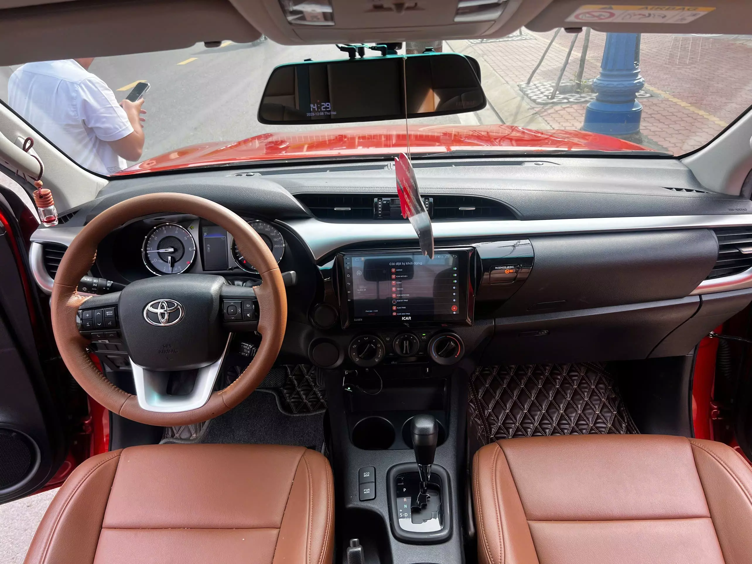 Cần bán lại xe Toyota HILUX 2.4G 4×2 AT 2021, nhập khẩu chính hãng-11