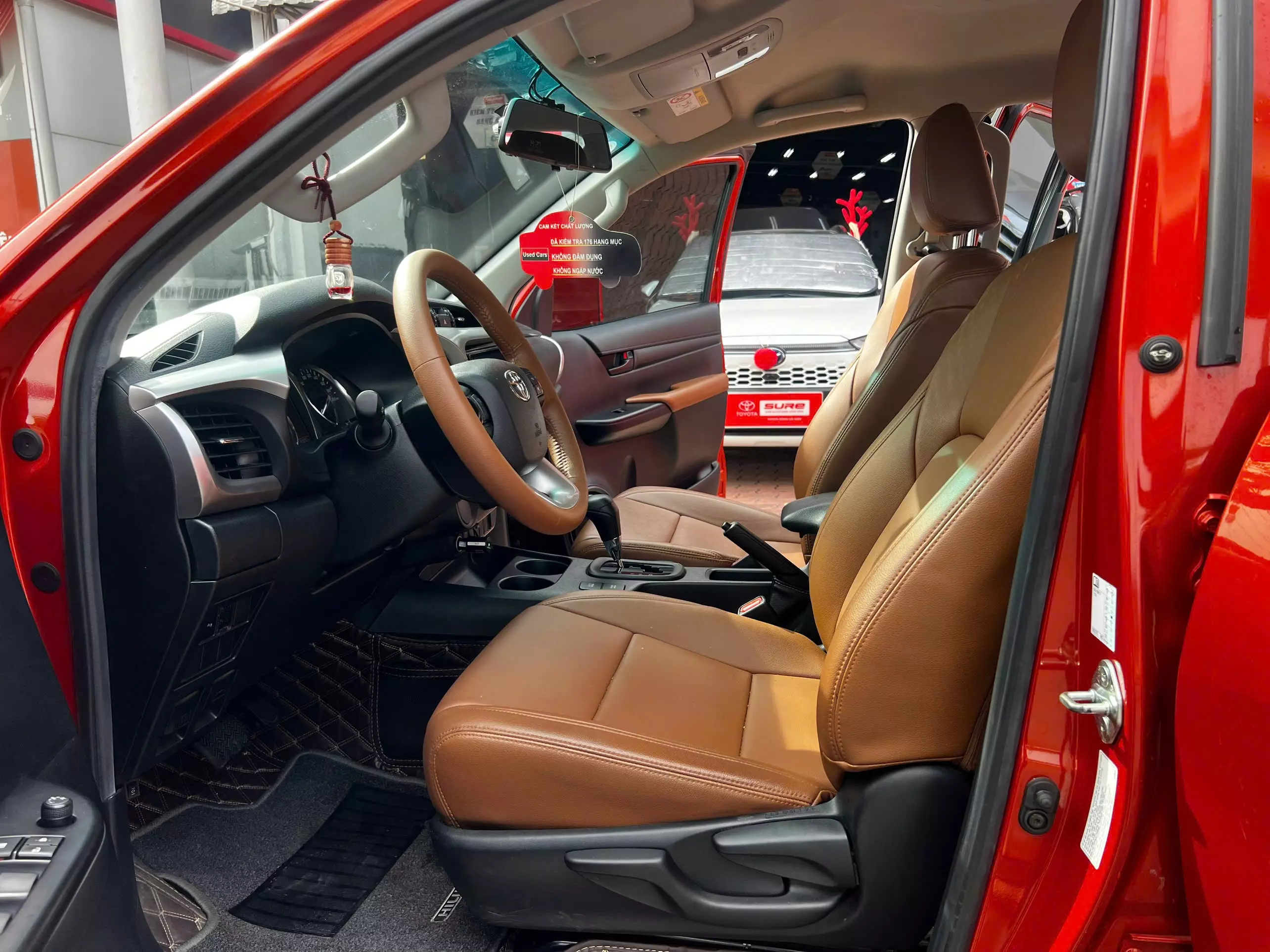 Cần bán lại xe Toyota HILUX 2.4G 4×2 AT 2021, nhập khẩu chính hãng-12