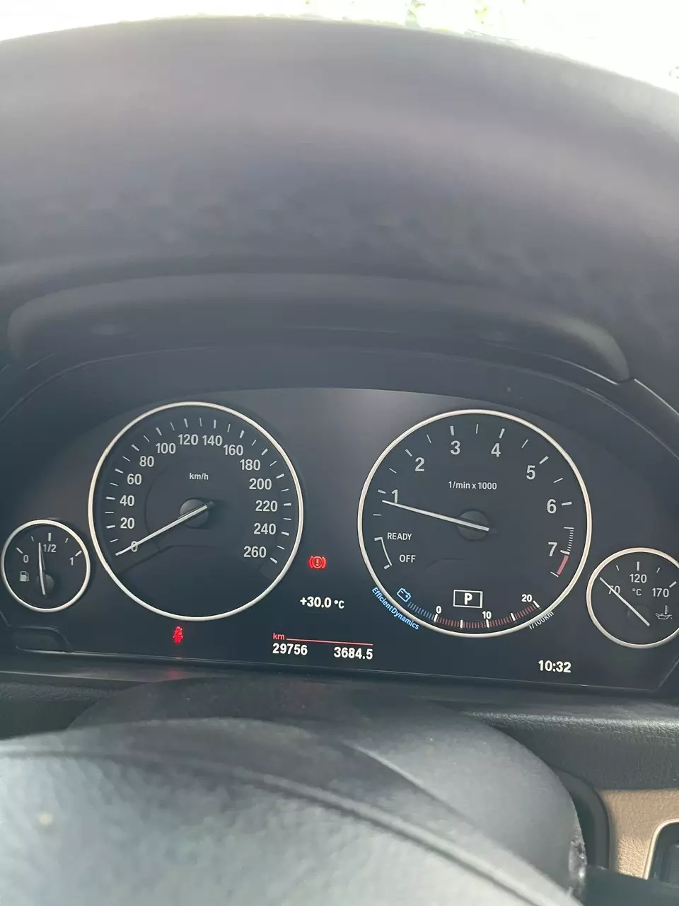 Cần bán BMW 320i 2016 đăng ký 2017-4