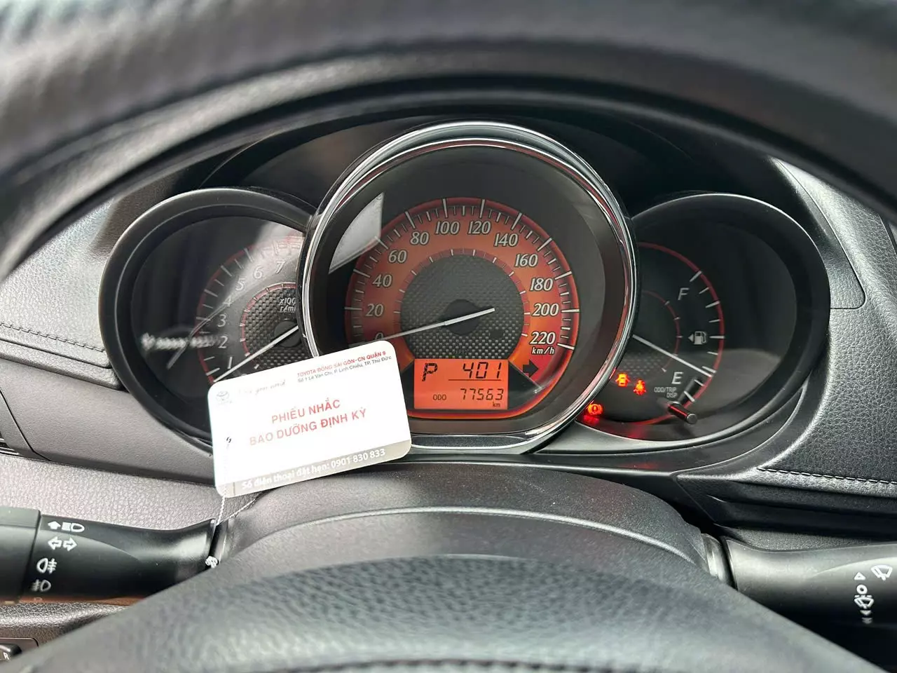 Cần bán Toyota Yaris 1.3E 2015, màu đỏ, nhập khẩu chính hãng, giá 350tr-13