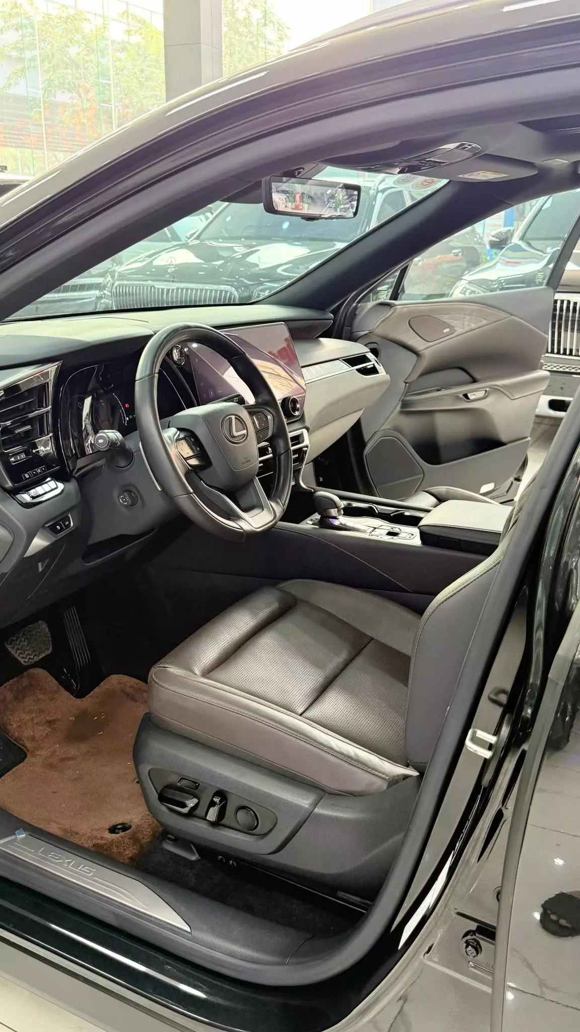 Bán lexus RX350 Luxury sản xuất 2023, 1 chủ chạy ít cực mới.-6