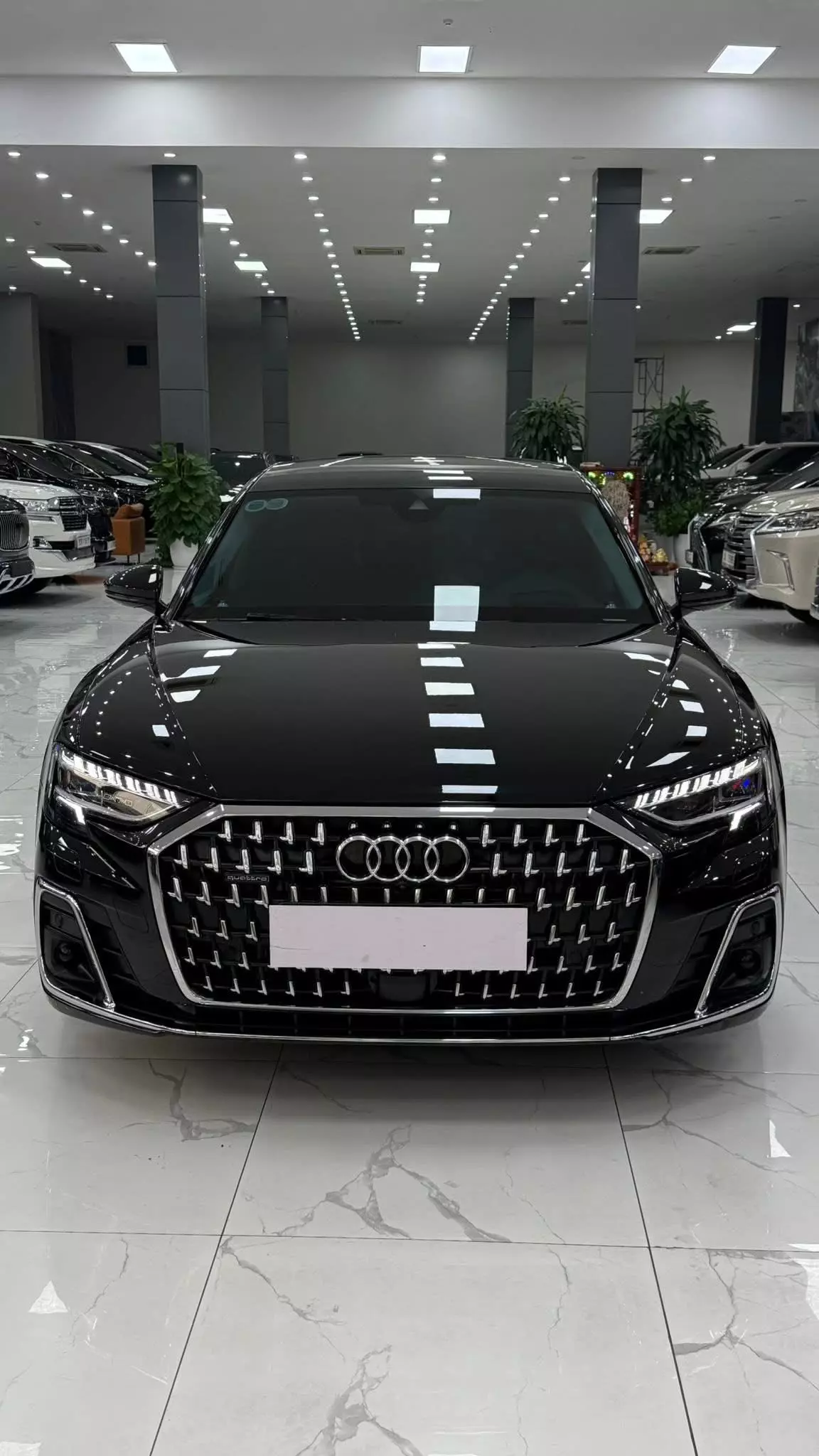 Bán Audi A8L Plus đăng ký 2024. Xe đẹp như mới.-0