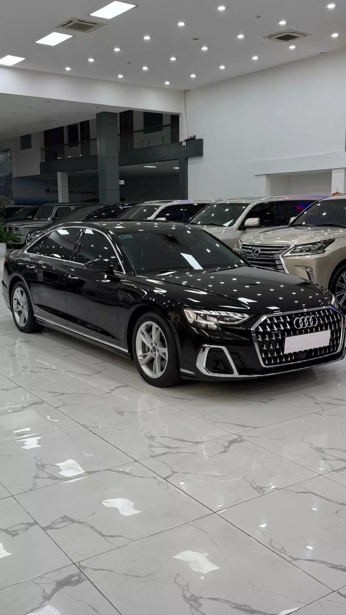 Bán Audi A8L Plus đăng ký 2024. Xe đẹp như mới.-3