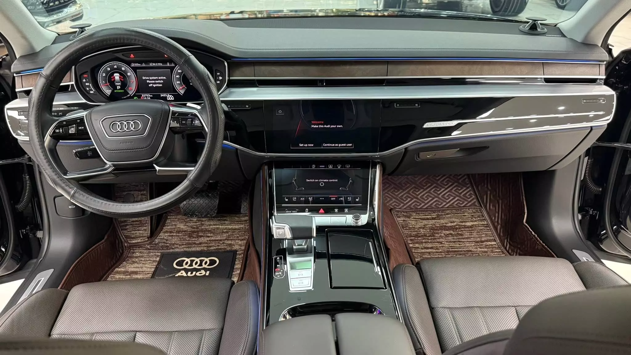 Bán Audi A8L Plus đăng ký 2024. Xe đẹp như mới.-7