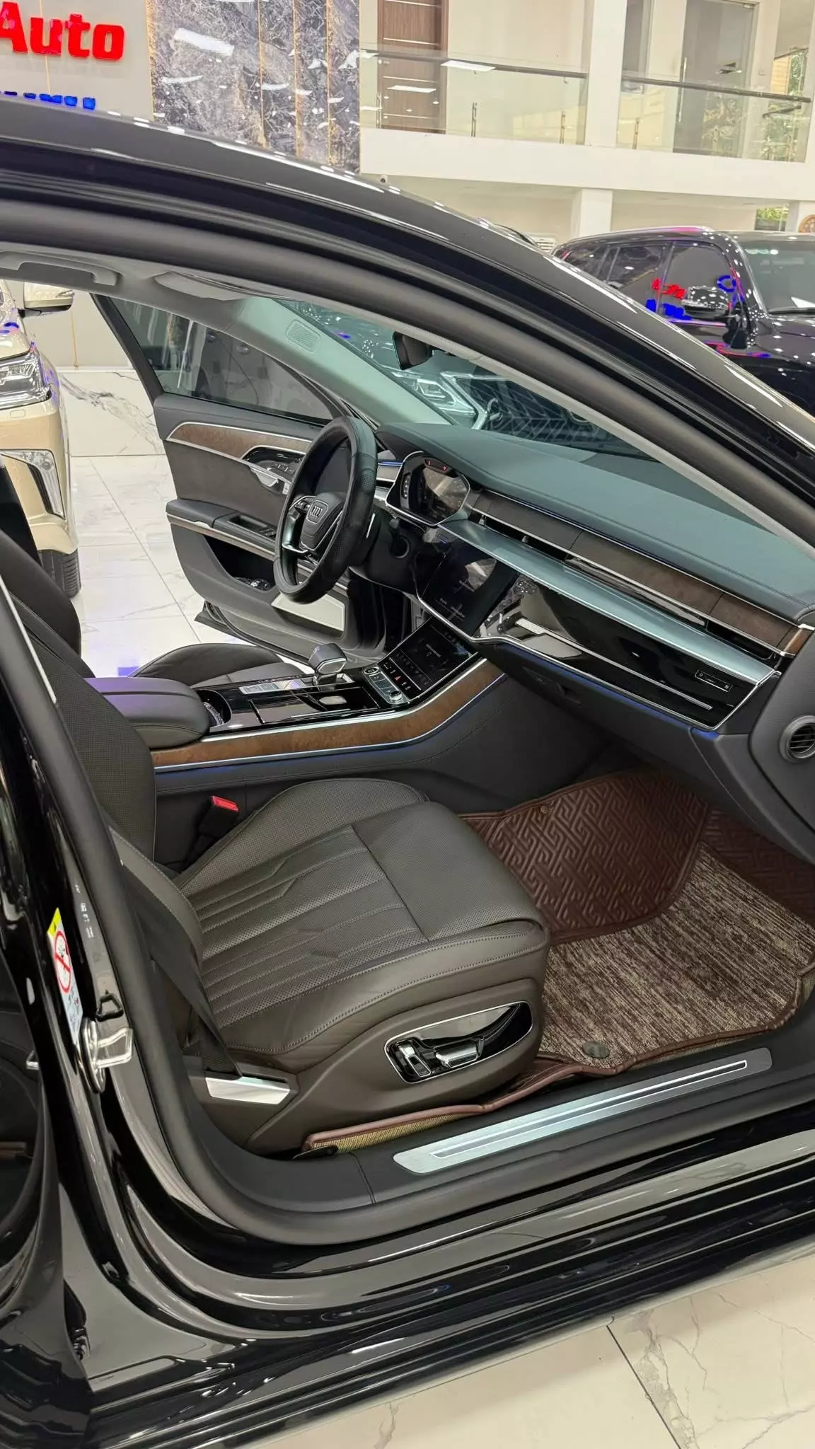 Bán Audi A8L Plus đăng ký 2024. Xe đẹp như mới.-9