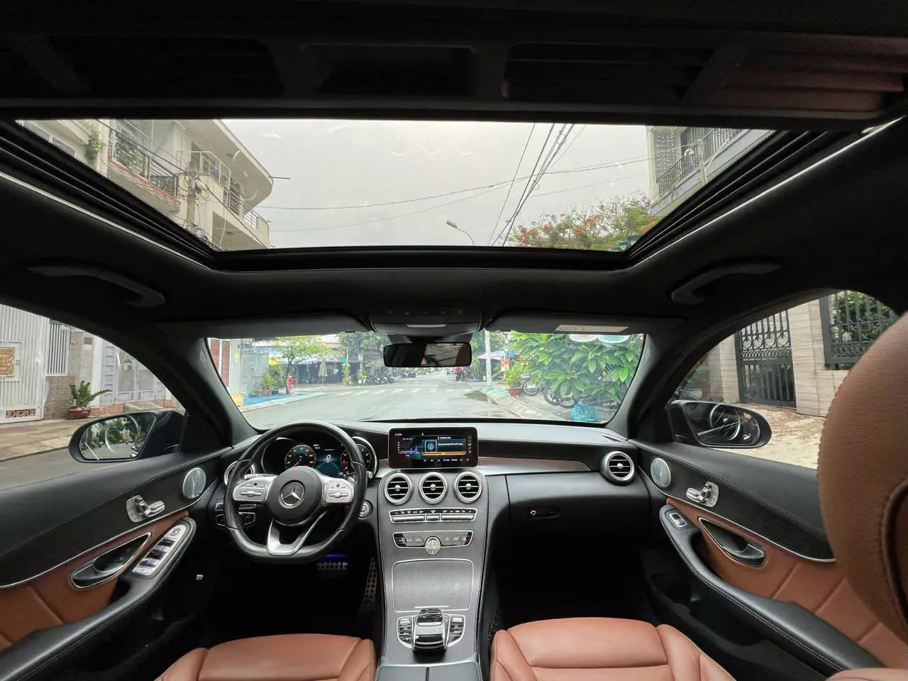  Mercedes C300 – Đời 2019 – Xe đẹp chuẩn VIP-3