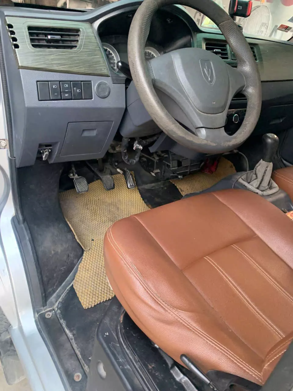 BÁN XE TẢI VAN DONGBEN 2020 – GIÁ RẺ CHỈ 120 TRIỆU-2