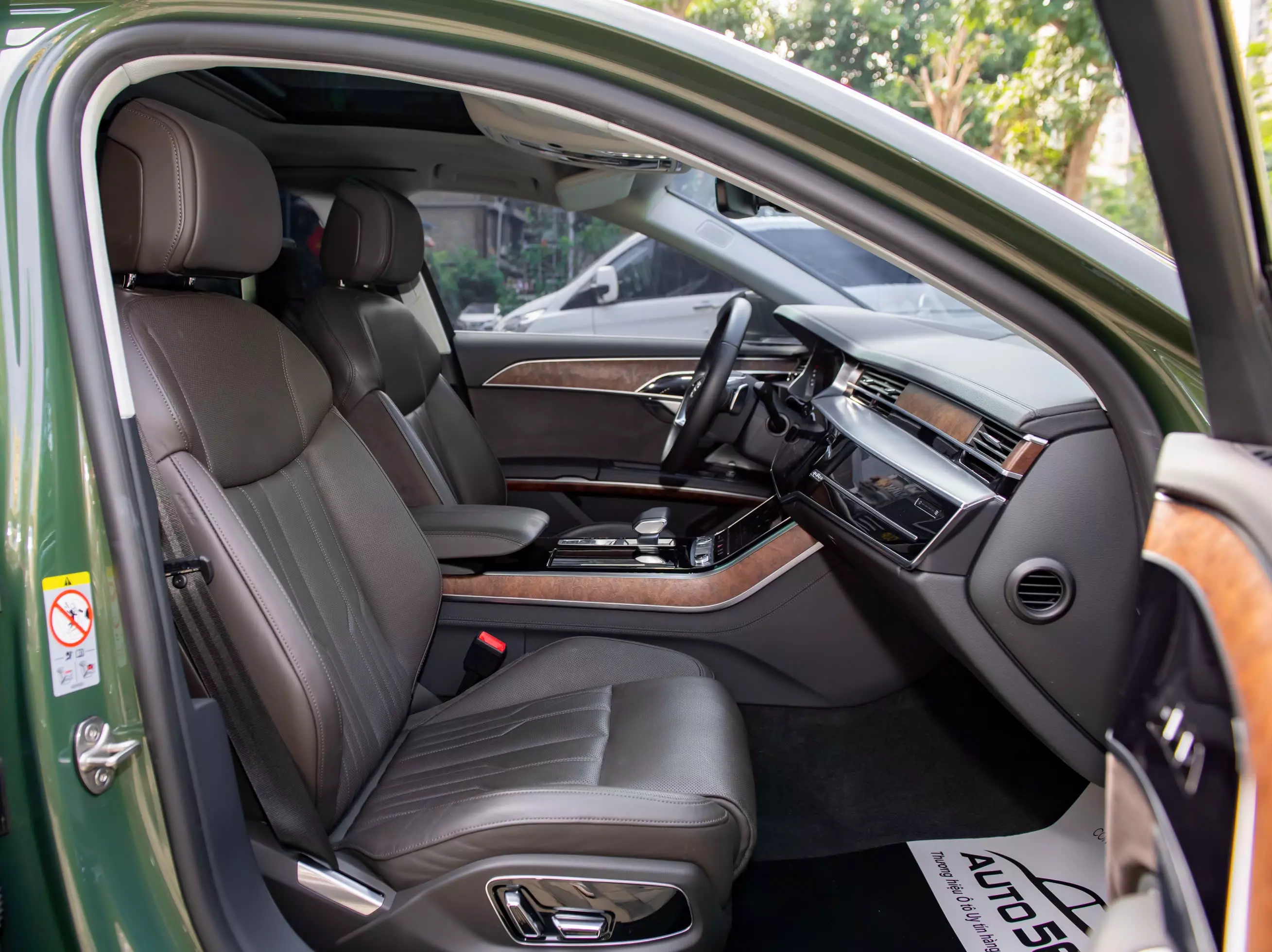 Cần bán Audi A8 L 55 TFSI 2022, màu xanh lục, xe nhập khẩu -7