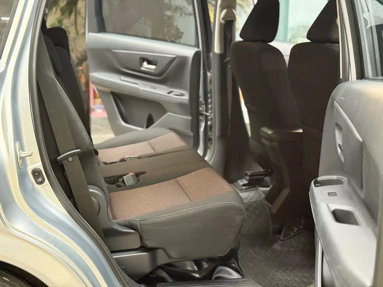 Toyota Avanza 1.5AT 2024-8