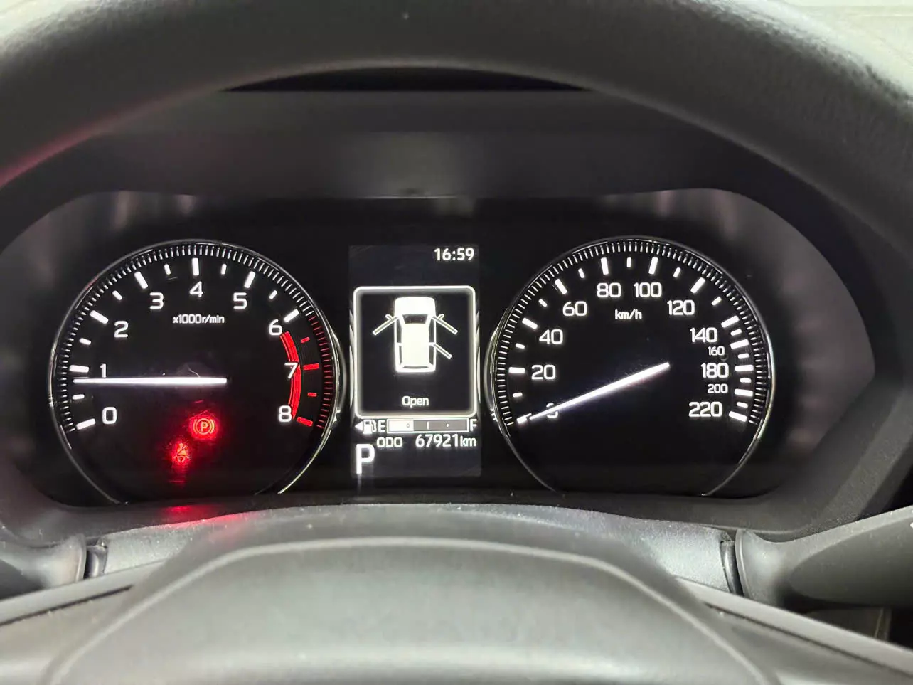 Toyota Avanza 1.5AT 2024-7