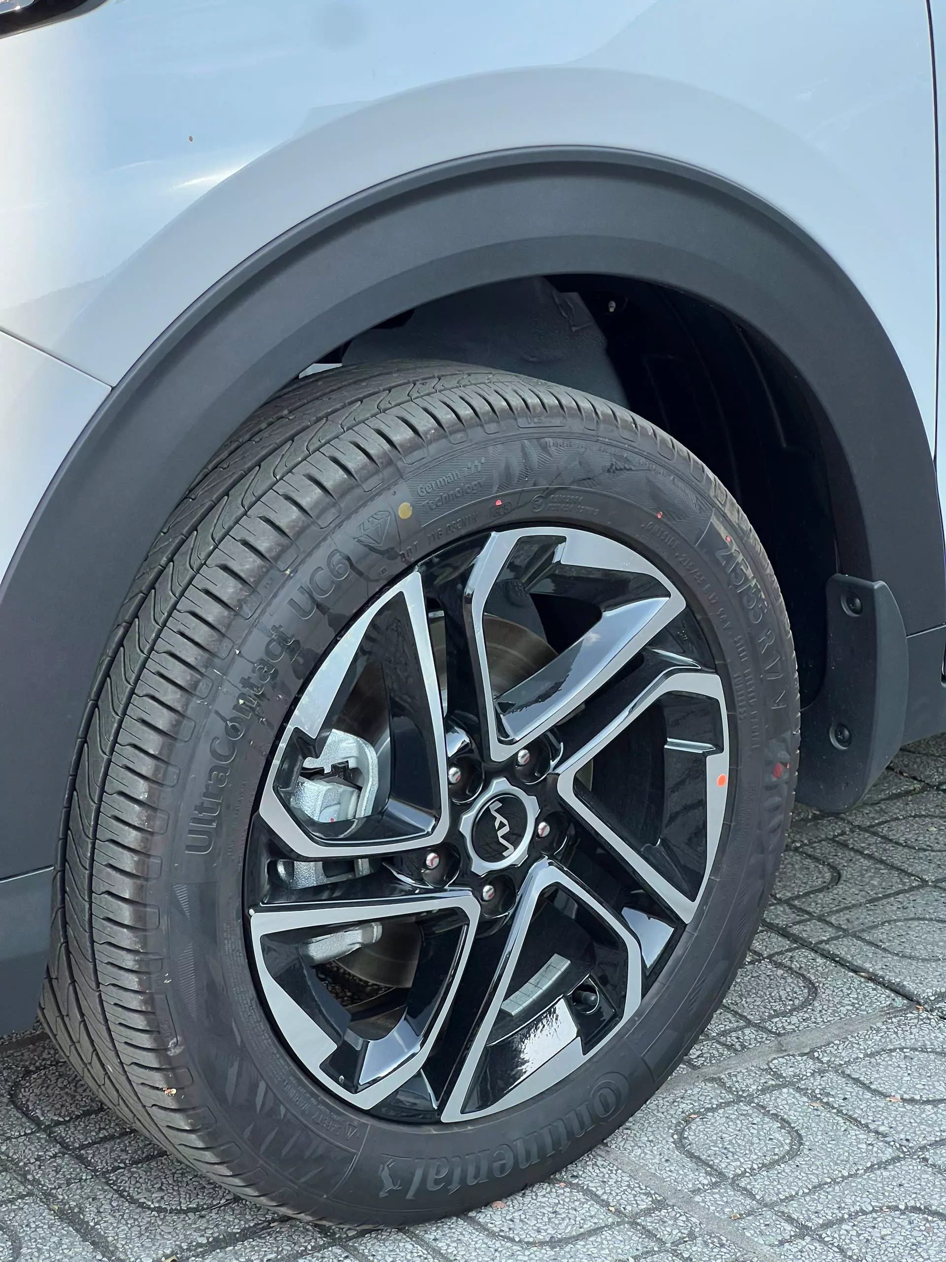 KIA CARENS LUXURY 2025 – MPV hiện đại cho gia đình Việt -0