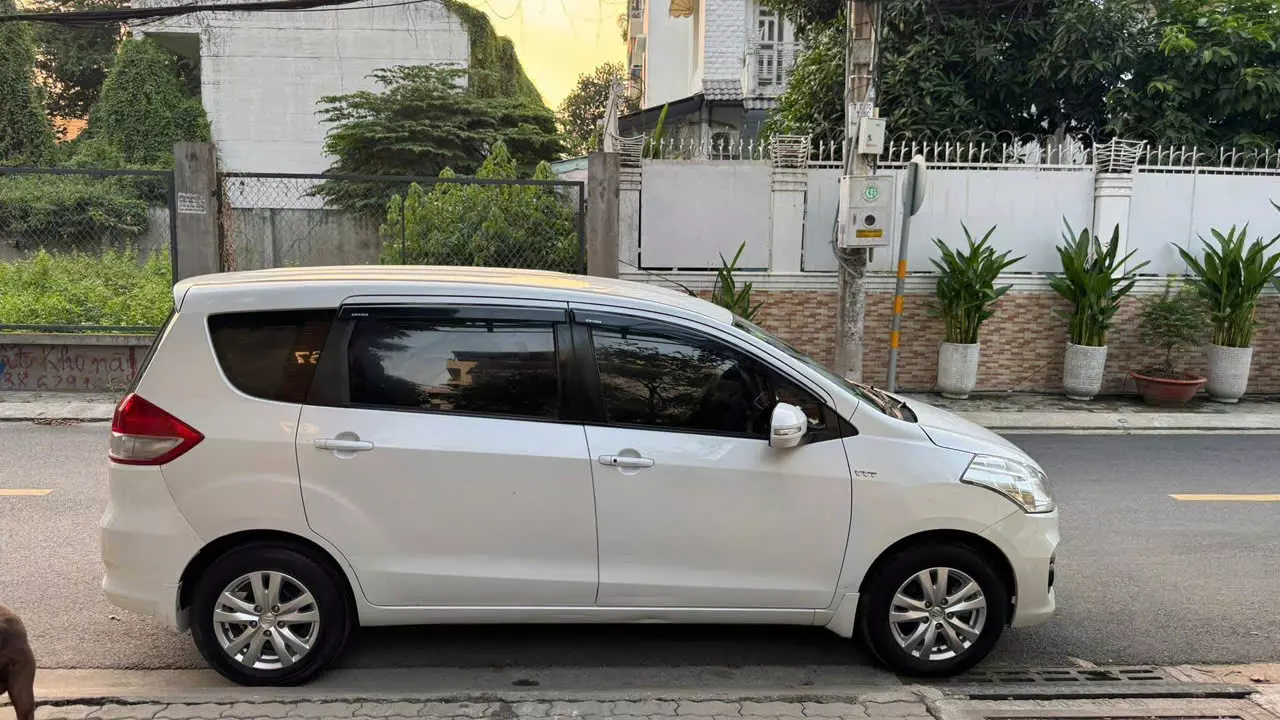  BÁN XE 7 CHỖ SUZUKI ERTIGA 2017-1