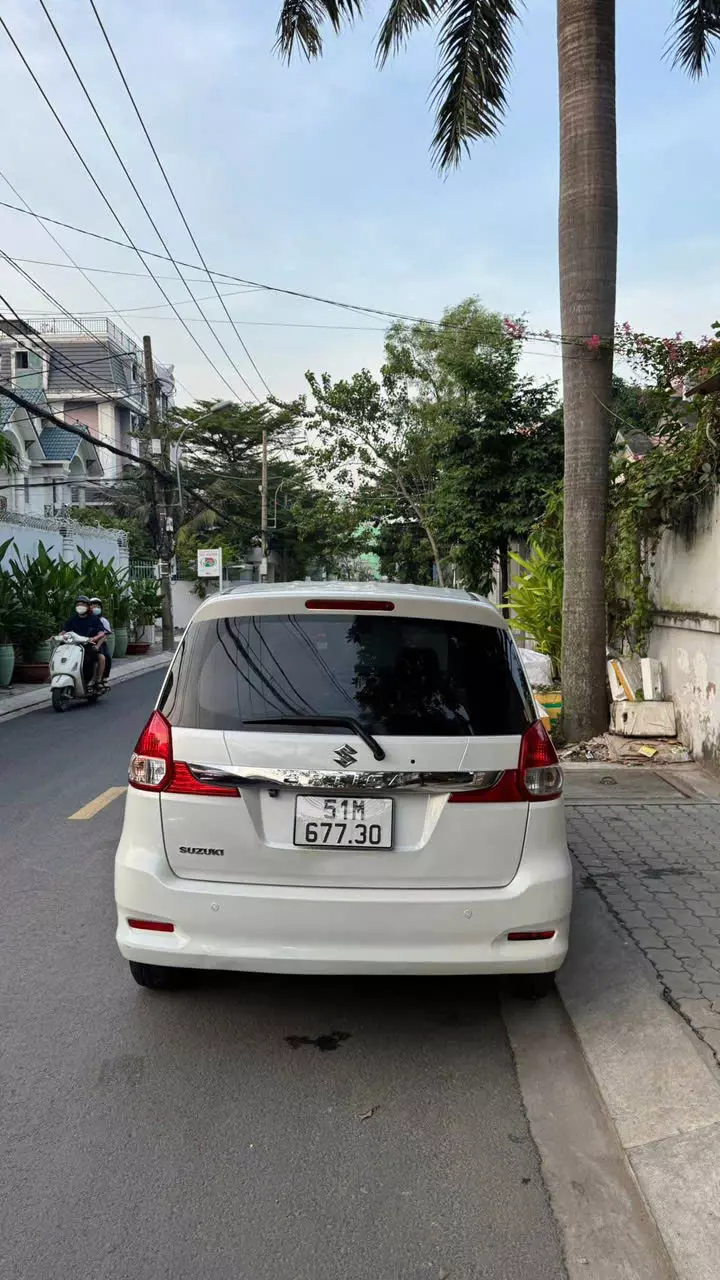 BÁN XE 7 CHỖ SUZUKI ERTIGA 2017-0