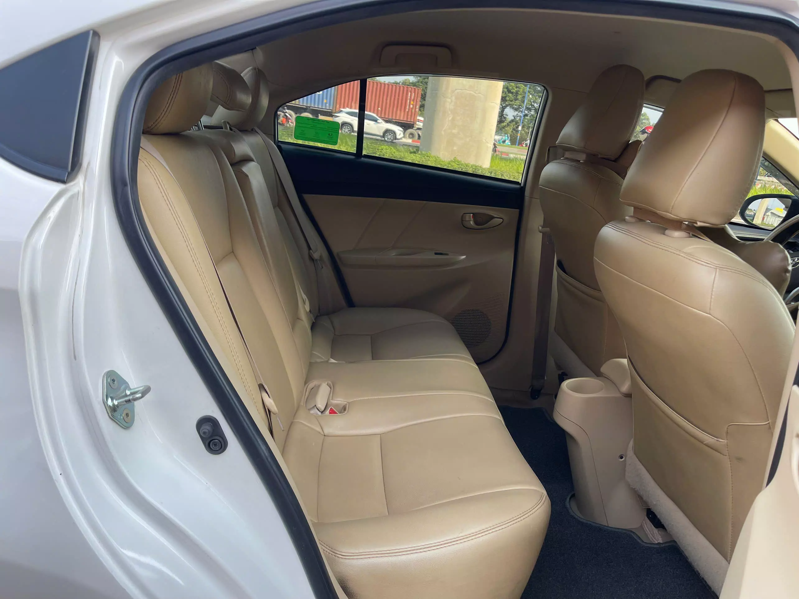 Toyota Vios 1.5E MT 2018 ( Form cũ)-12