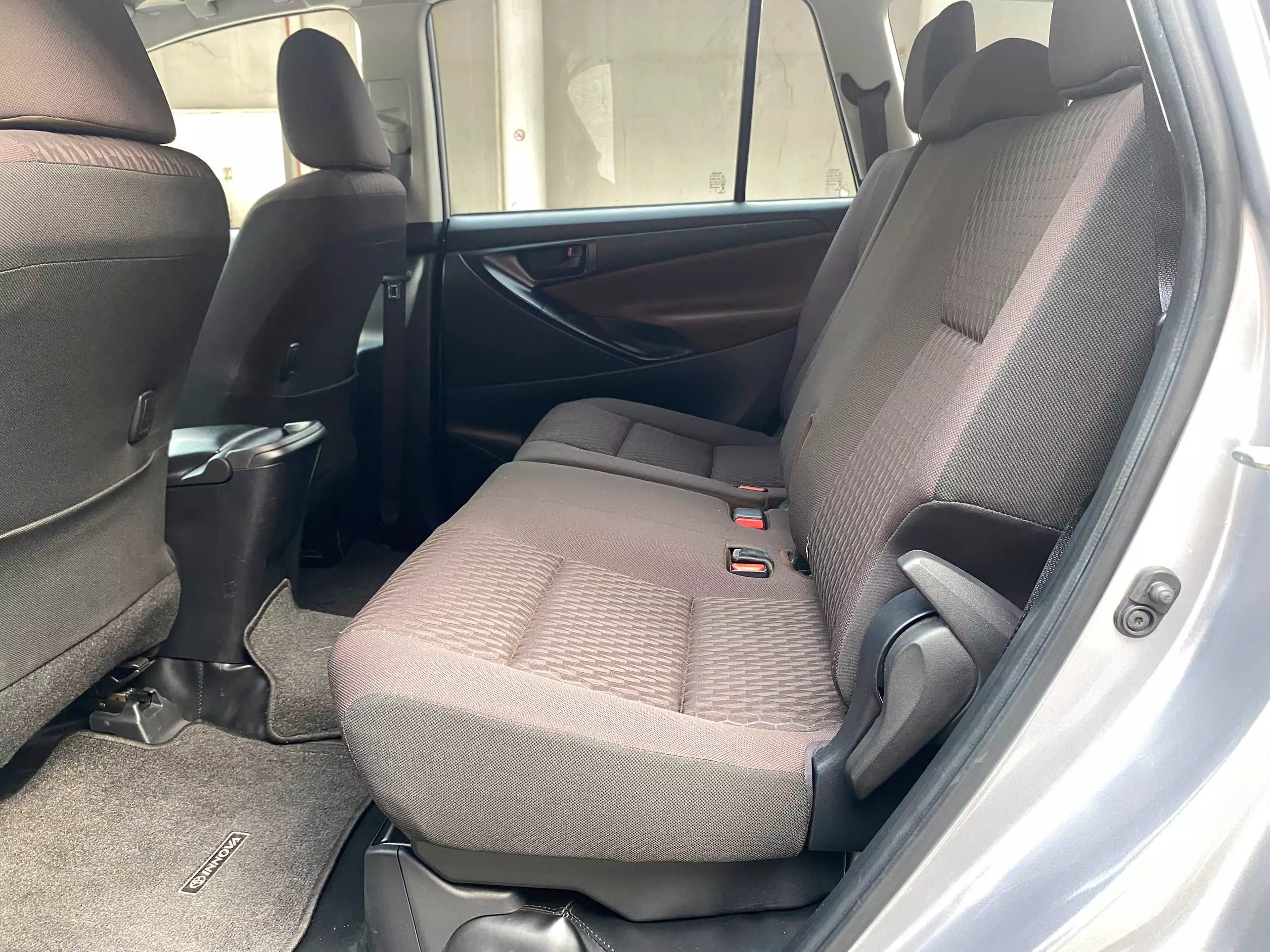 Toyota Innova 2.0E 2018-11