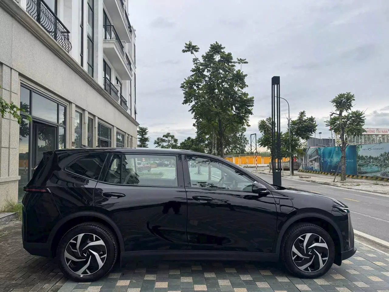  VF Limo green • Giảm trực tiếp 4%-5