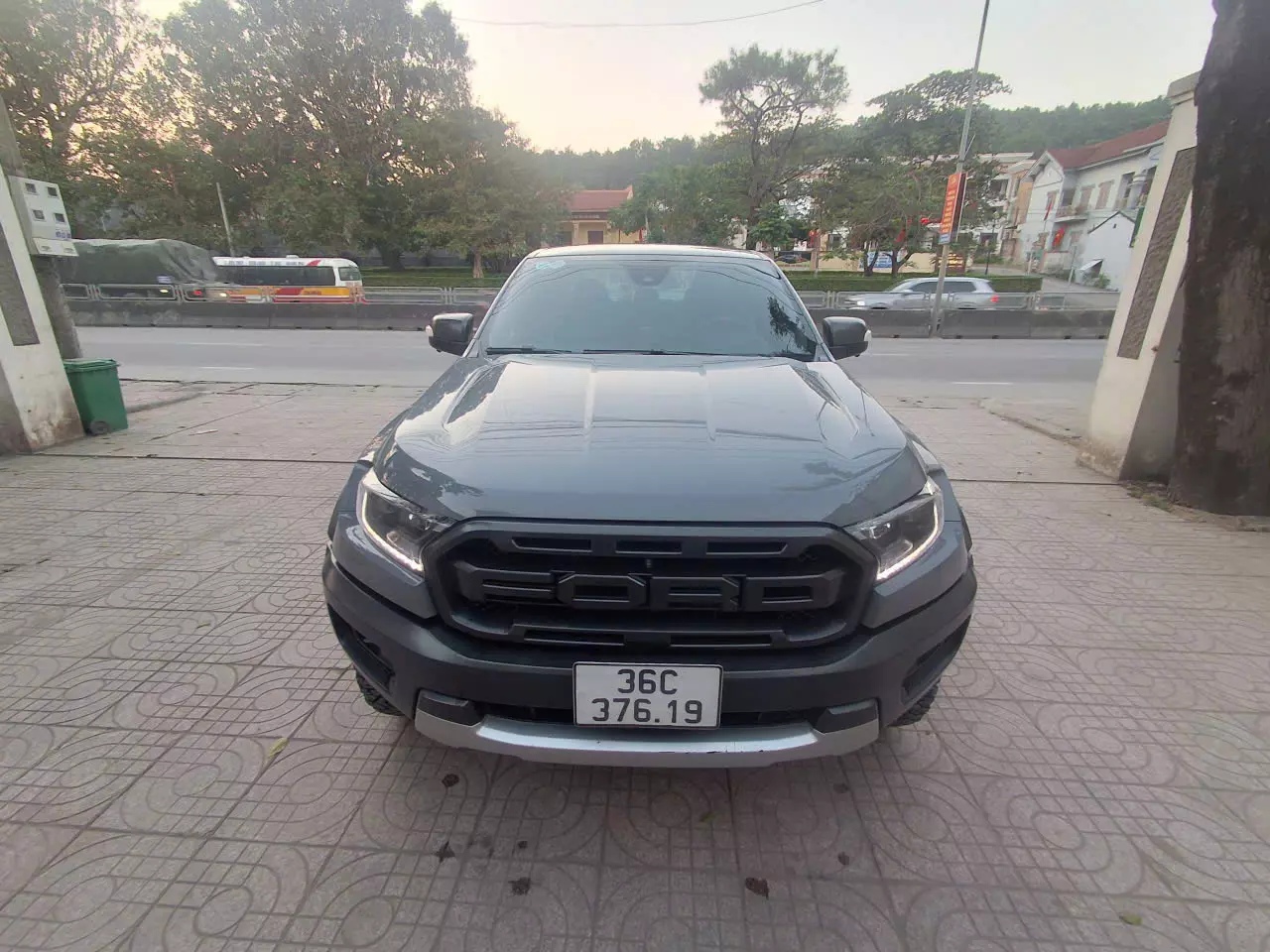 Chính chủ bán xe Ford  raptor 2022-0