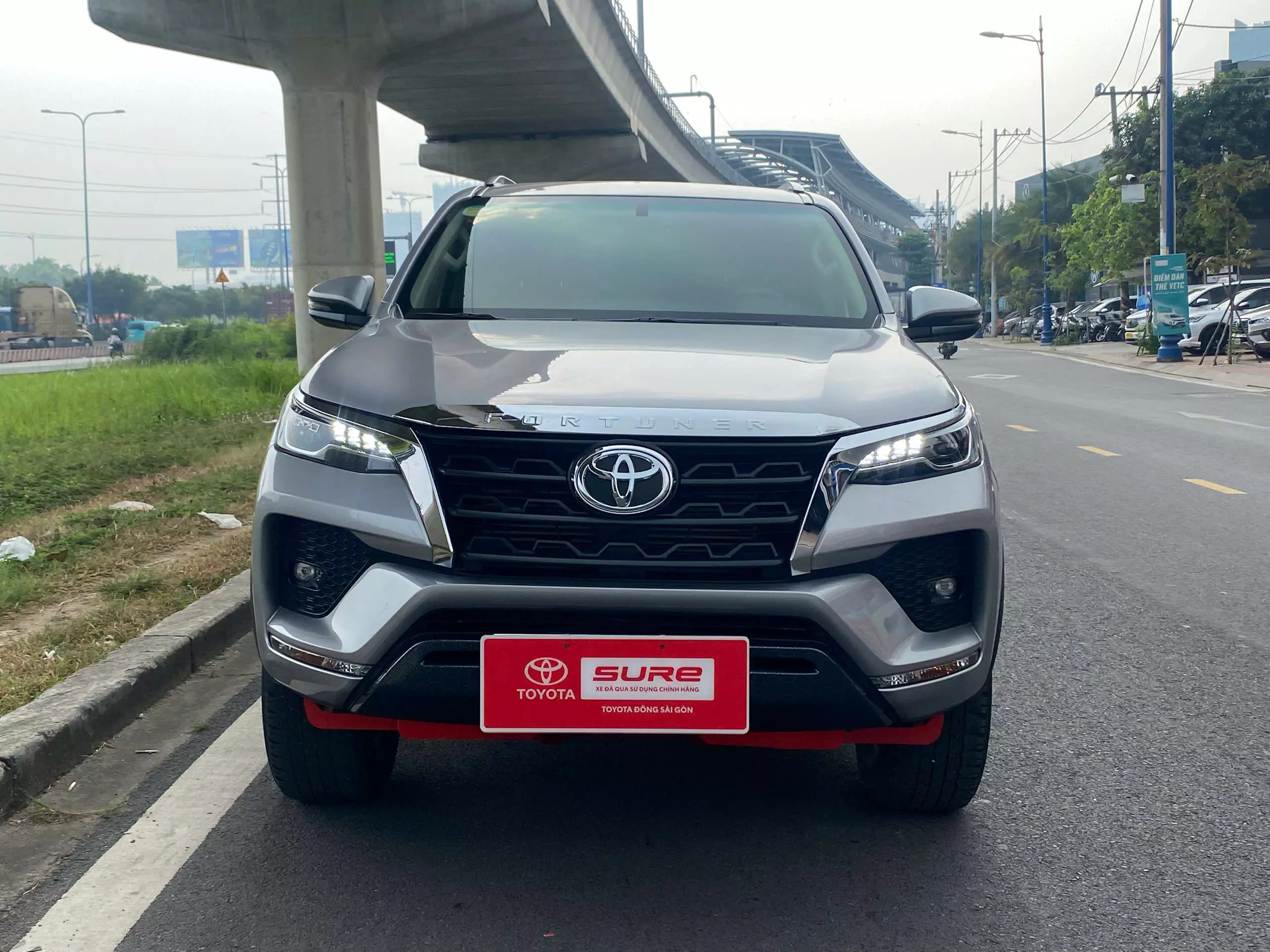 Toyota Fortuner 2.4G AT 2021-0