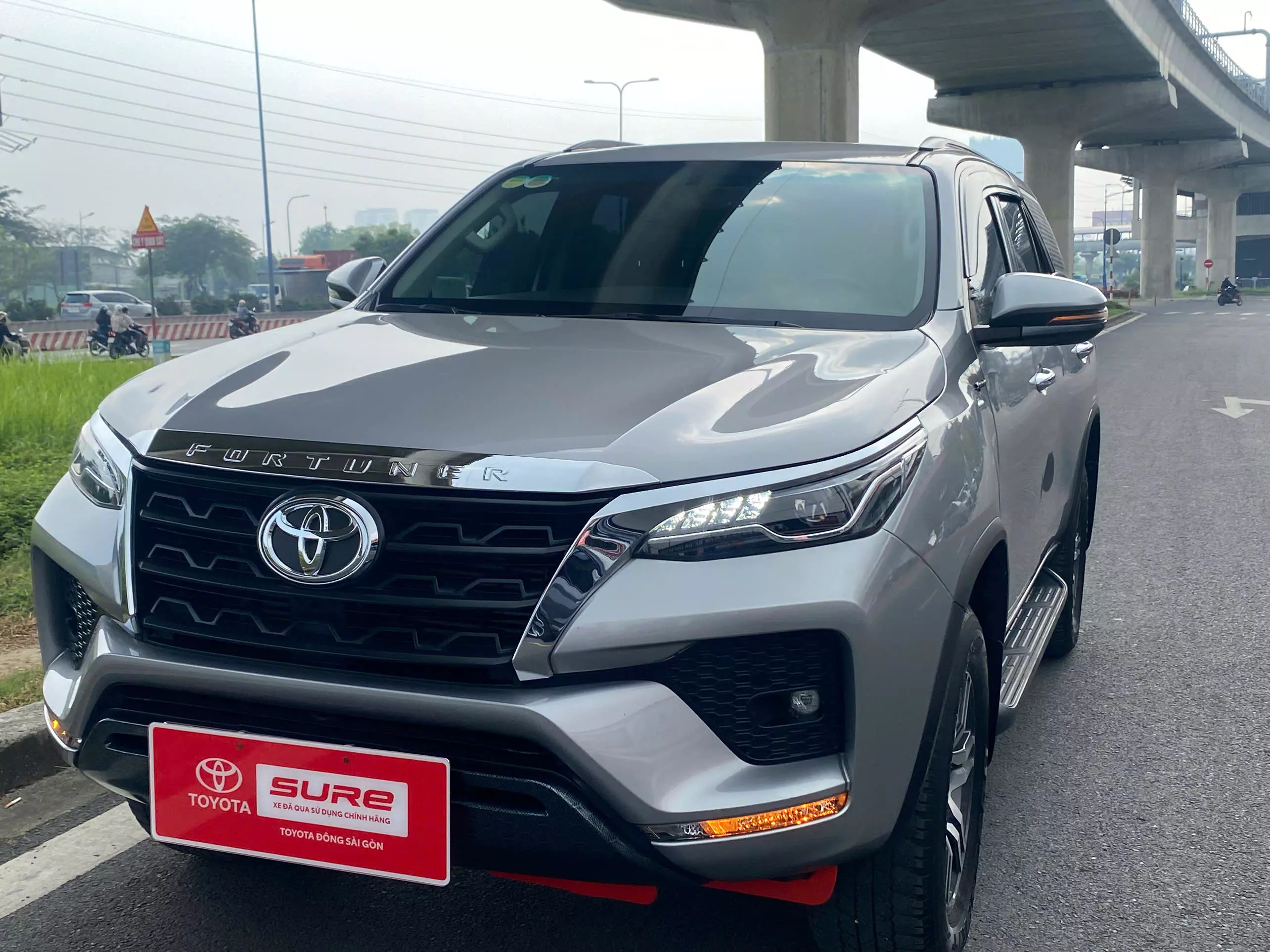 Toyota Fortuner 2.4G AT 2021-2