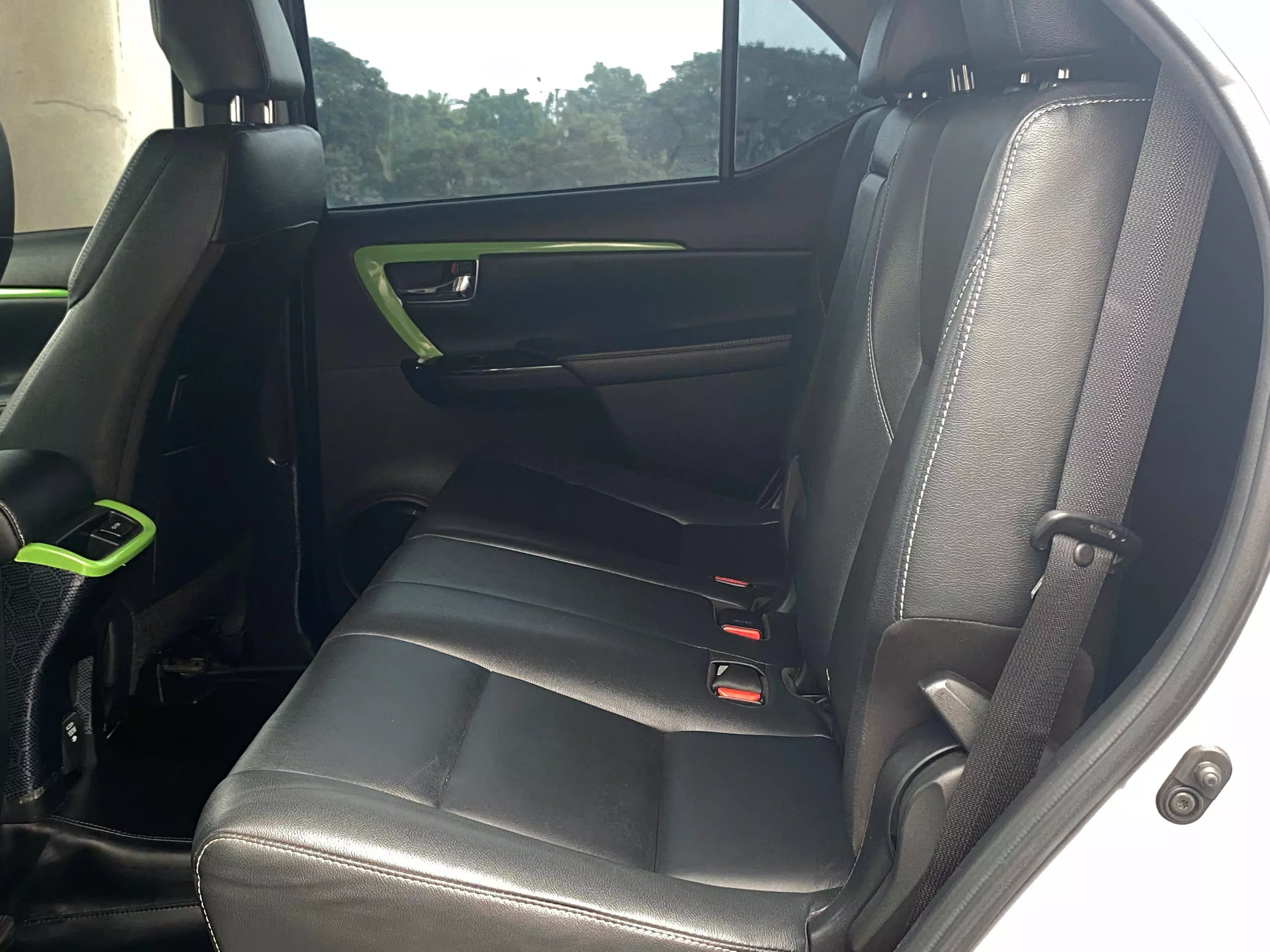 Toyota Fortuner 2.4G AT 2021-10