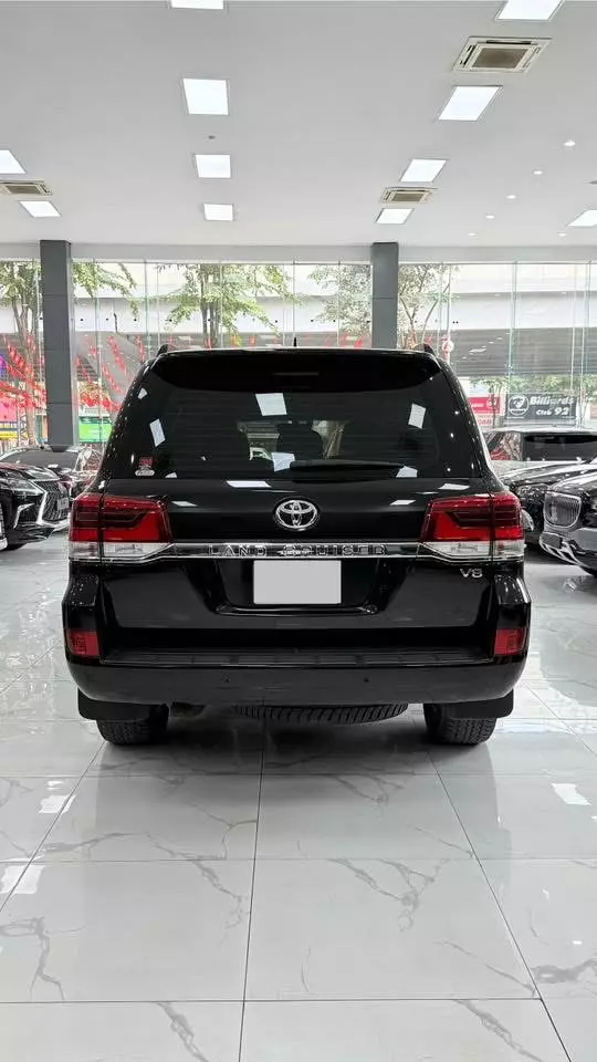 Bán Toyota Land Cruiser 4.6 V8, sản xuất 2019.Xe cực đẹp.-4