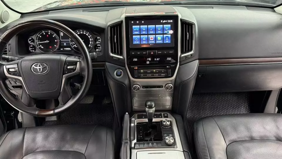 Bán Toyota Land Cruiser 4.6 V8, sản xuất 2019.Xe cực đẹp.-6