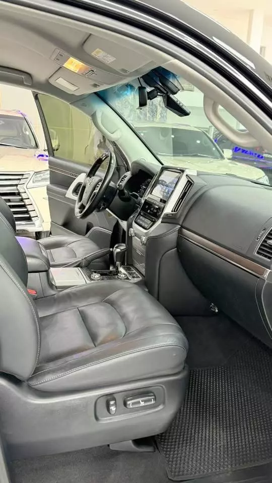 Bán Toyota Land Cruiser 4.6 V8, sản xuất 2019.Xe cực đẹp.-8