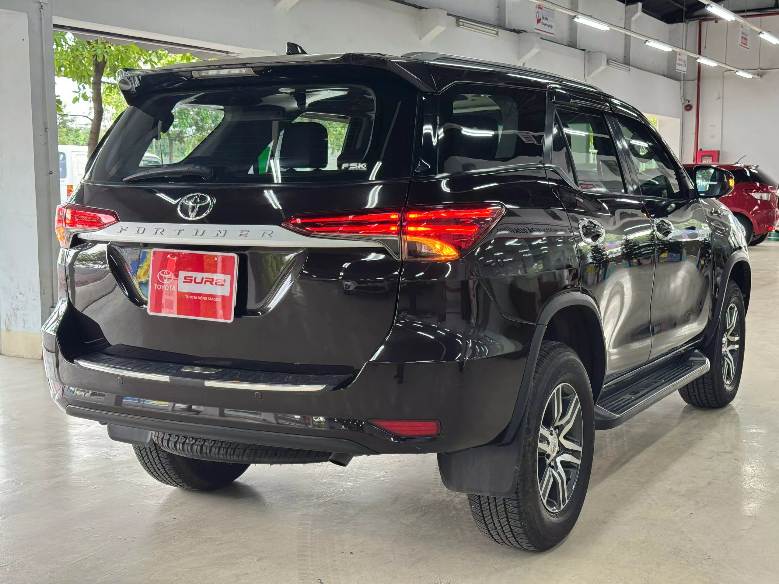 Toyota Fortuner 2.4G MT 2017-3