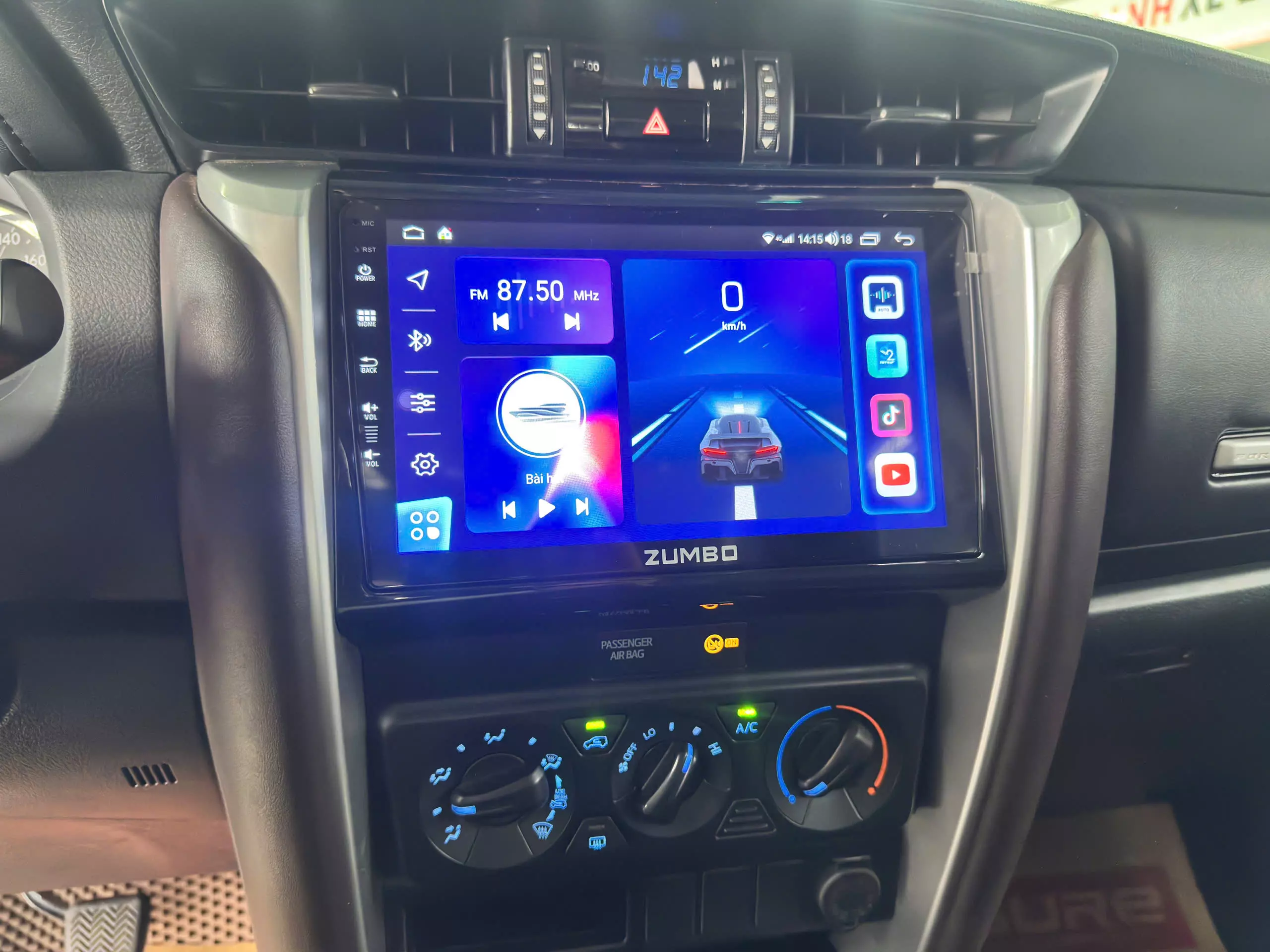 Toyota Fortuner 2.4G MT 2017-11