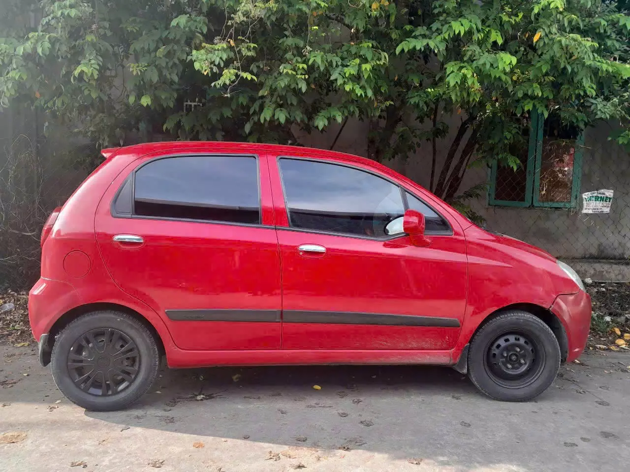 Chính chủ bán xe Chevrolet sx năm 2015 số sàn 2 chỗ ngồi-2