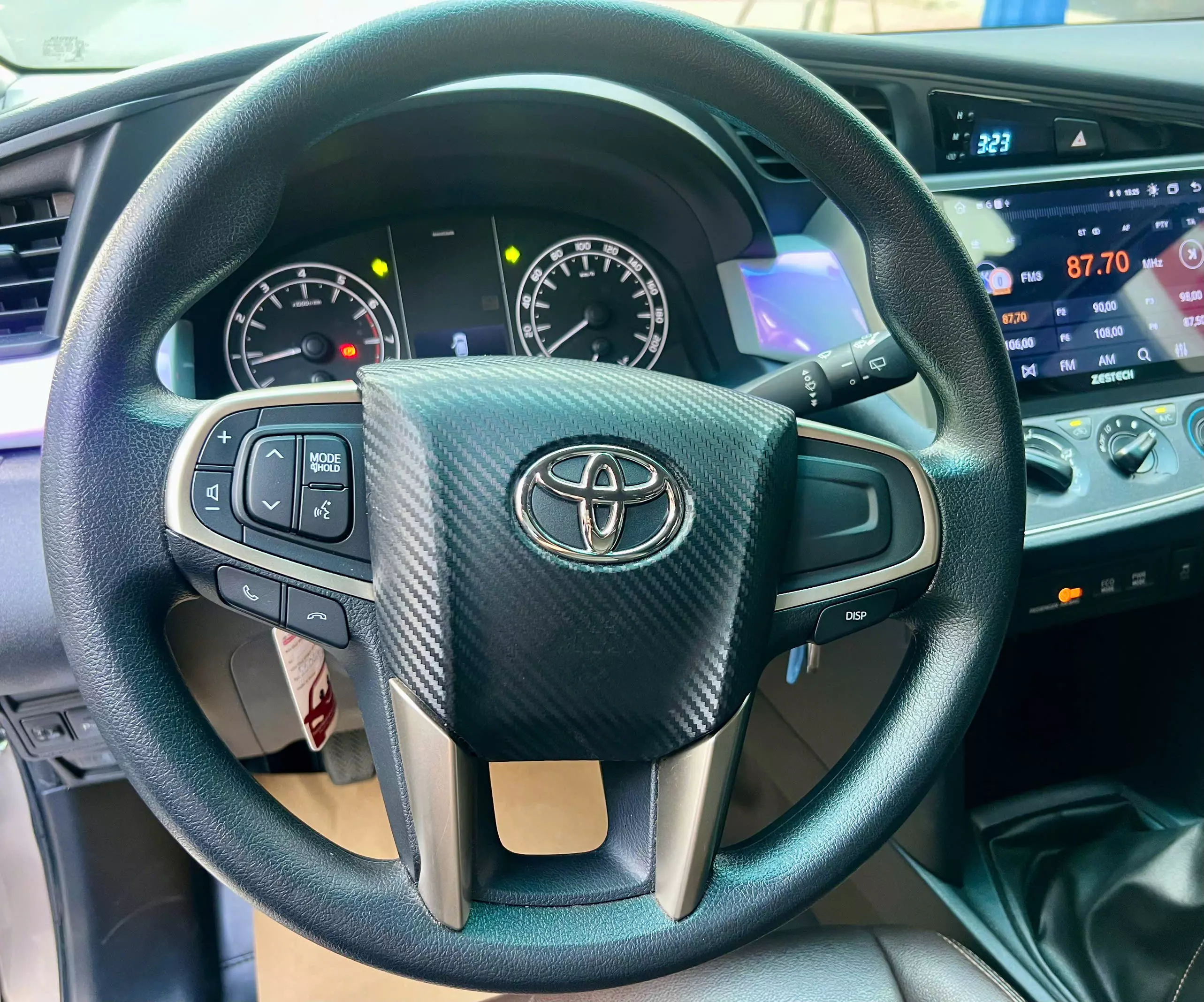 Toyota Innova 2.0E 2021-11