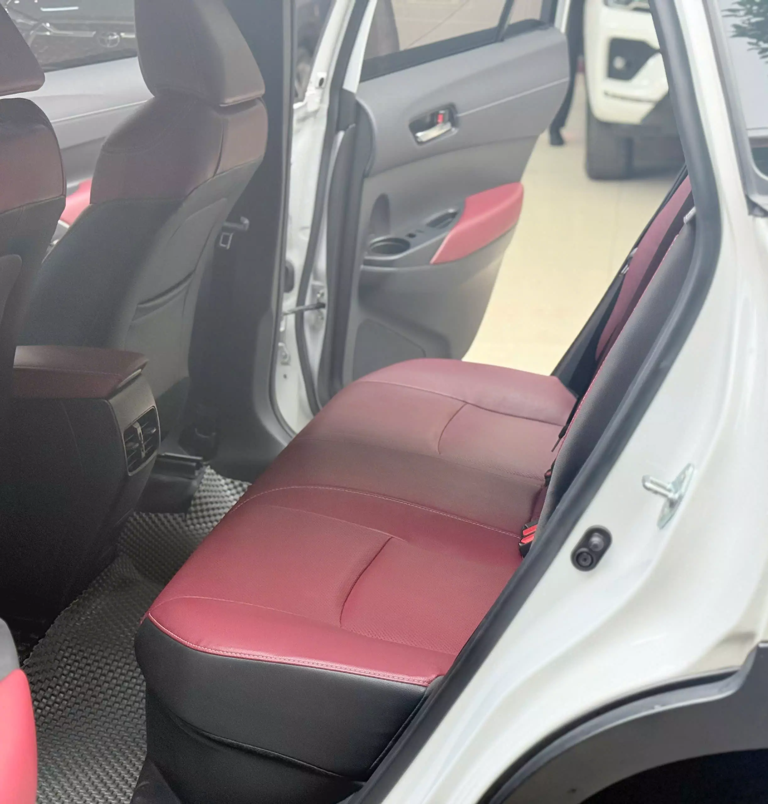 Toyota Corolla Cross 1.8HEV 2024-5