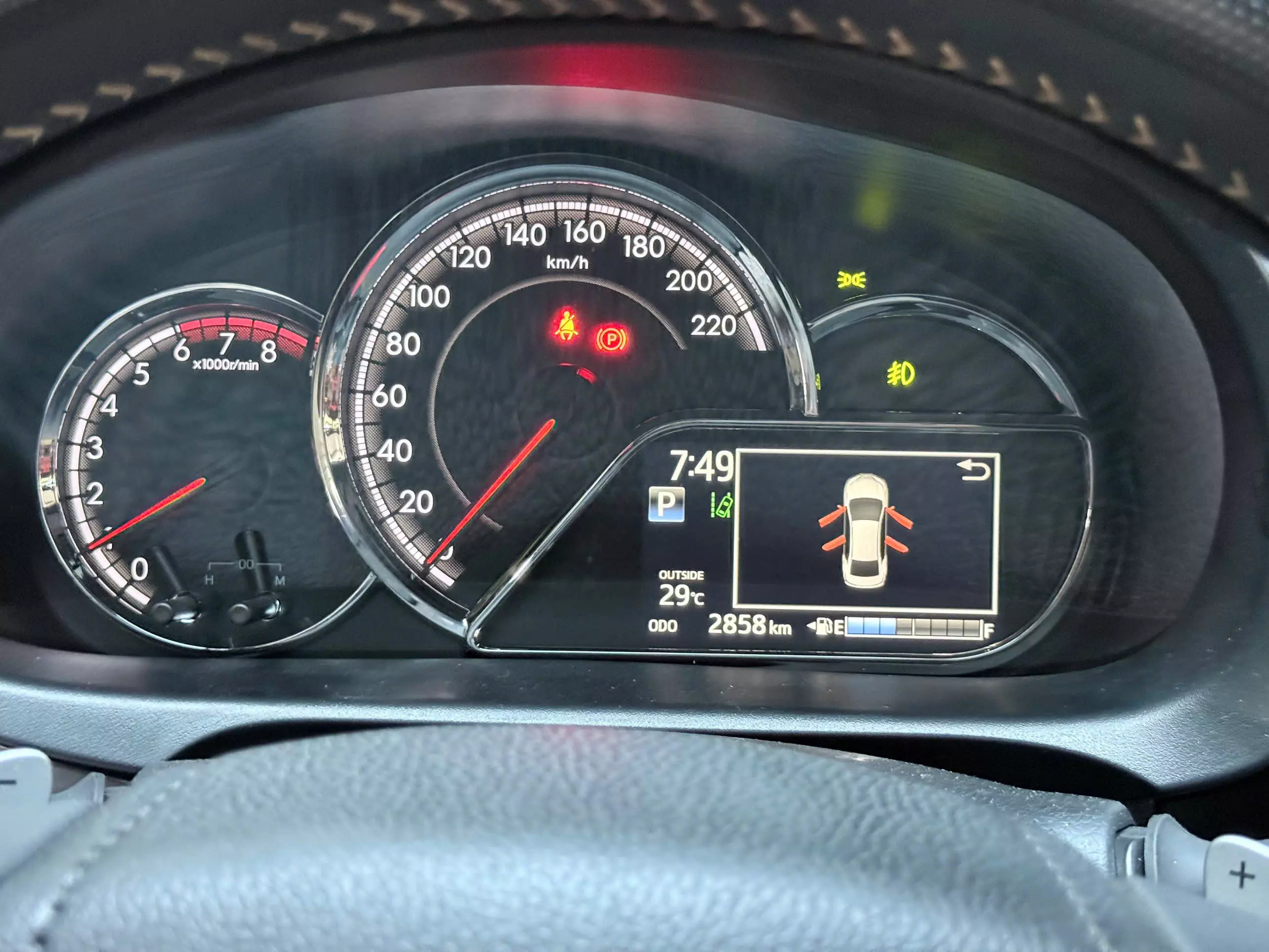 Toyota Vios 1.5G 2025-3