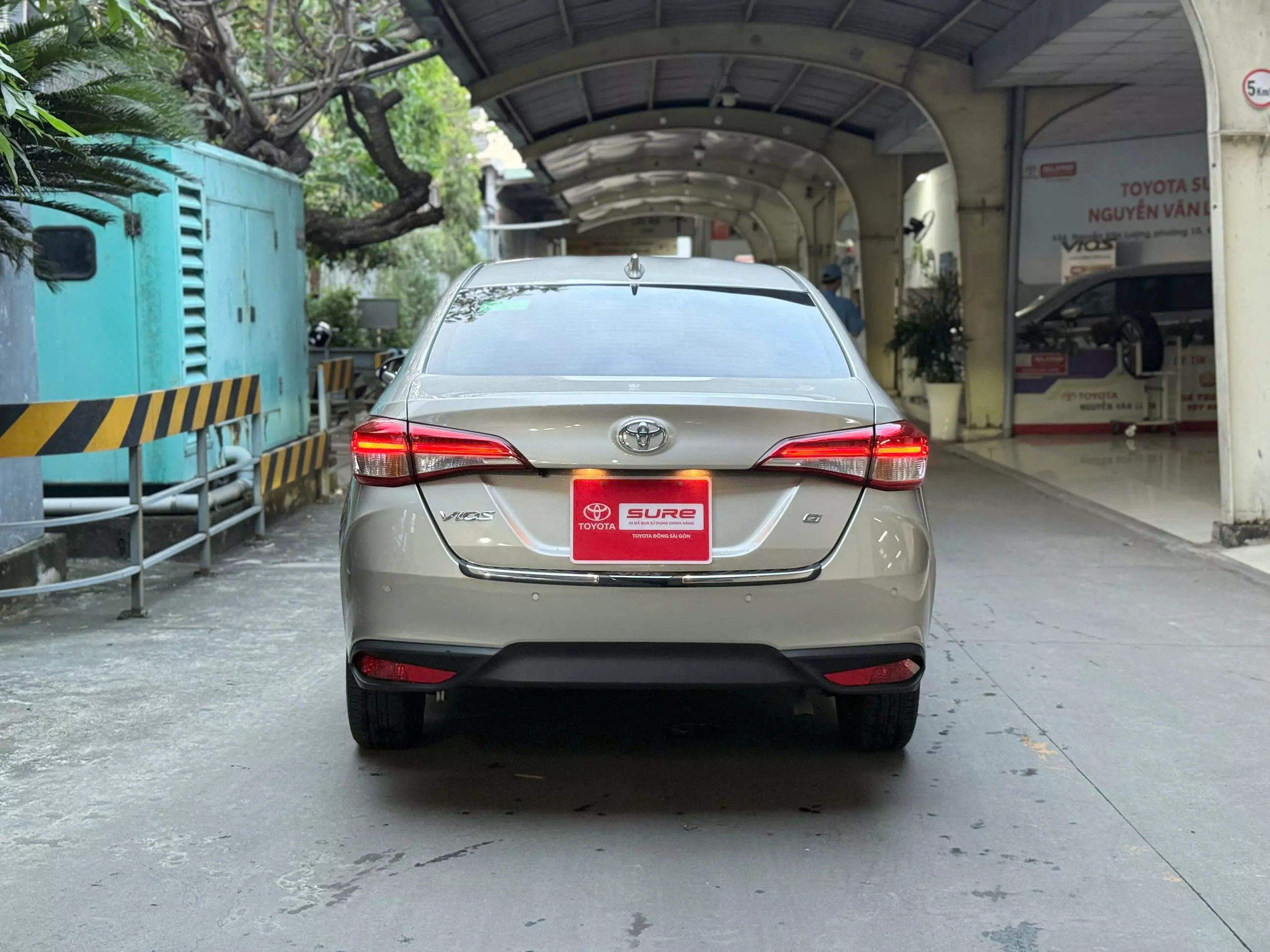 Toyota Vios 1.5G 2025-5