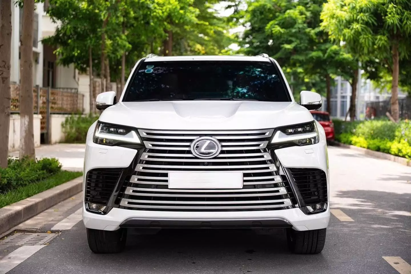 Bán Lexus LX600 Urban 7 chỗ, sản xuất 2023. Xe cực mới.-0