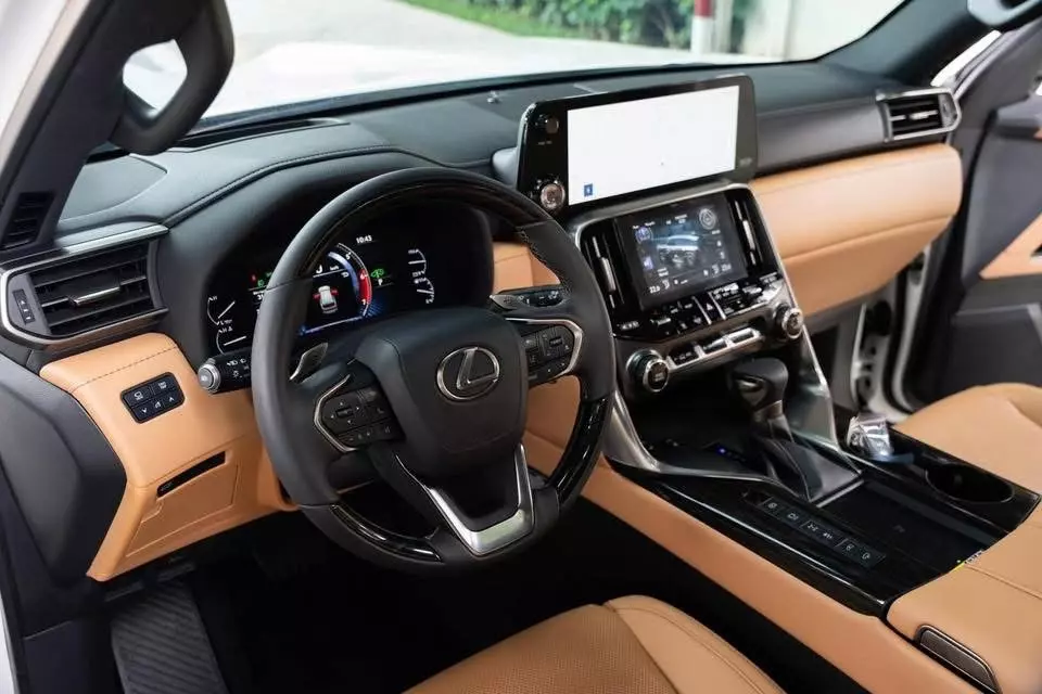 Bán Lexus LX600 Urban 7 chỗ, sản xuất 2023. Xe cực mới.-6