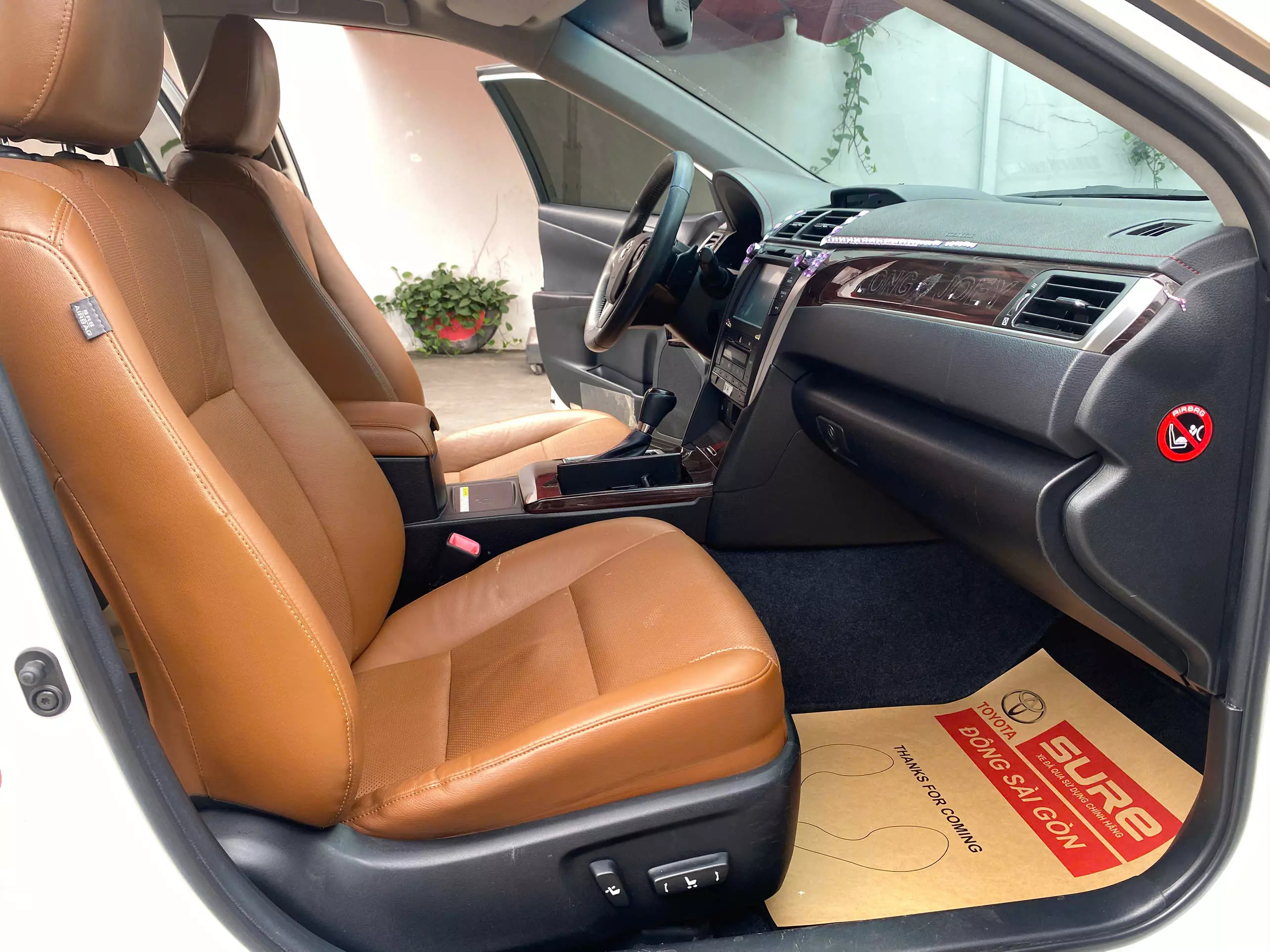 Toyota Camry 2.5Q 2018-5