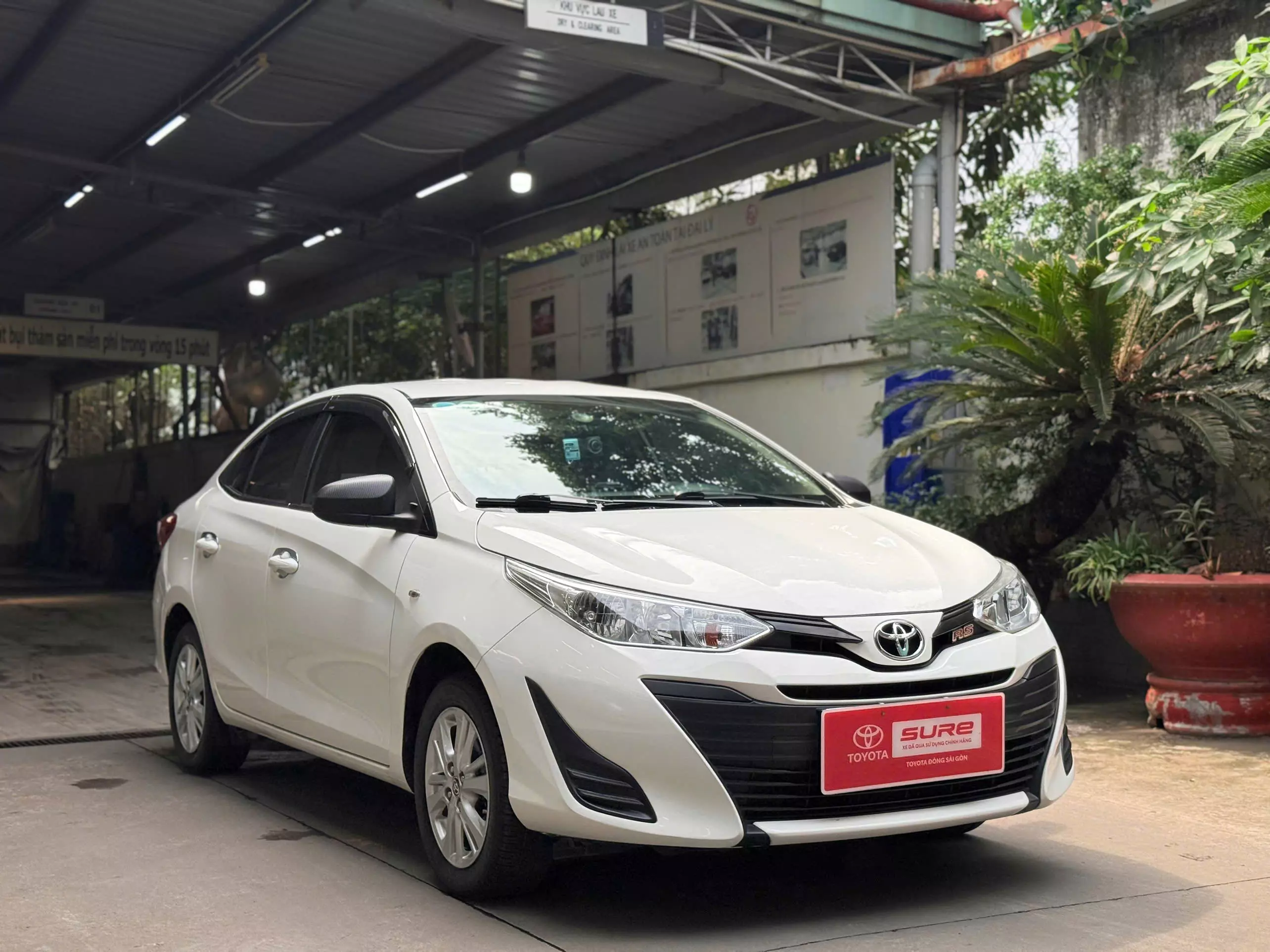 Toyota Vios 1.5E MT 2018-13