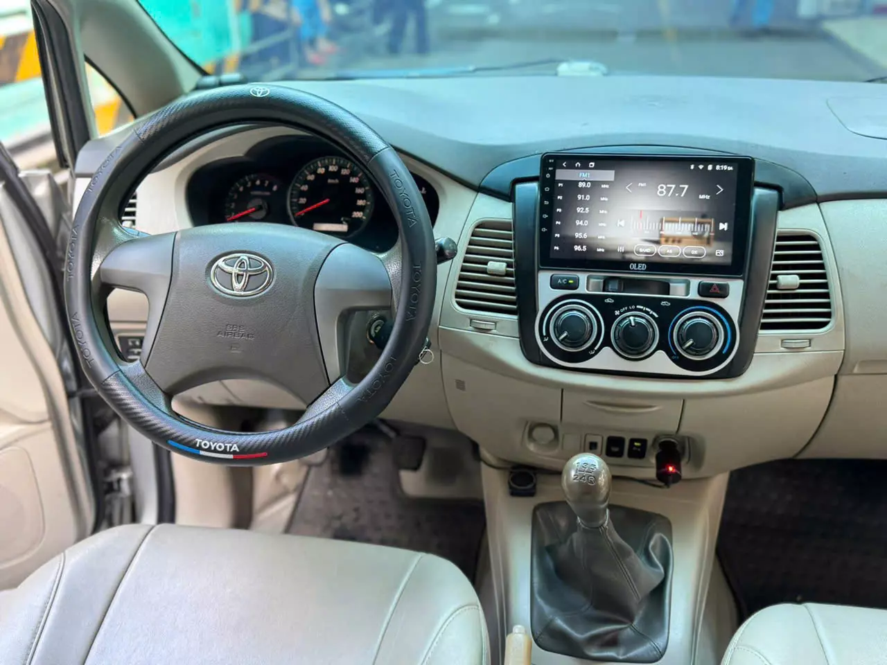  Toyota Innova 2.0E 2015-8
