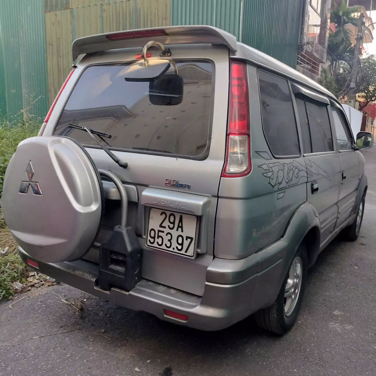 BÁN MITSUBISHI JOLIE SX 2005 – 8 CHỖ – GIÁ HỢP LÝ-1