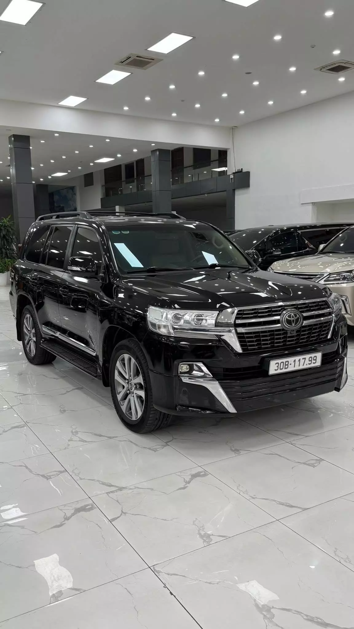 Toyota Land Cruiser 5.7 nhập Mỹ SX 2013 lên fom 2021 có hoán cải.-1