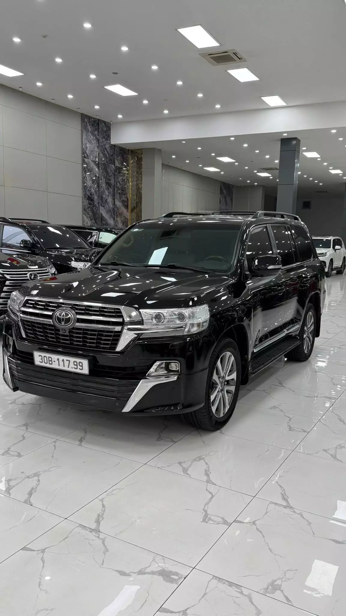 Toyota Land Cruiser 5.7 nhập Mỹ SX 2013 lên fom 2021 có hoán cải.-2